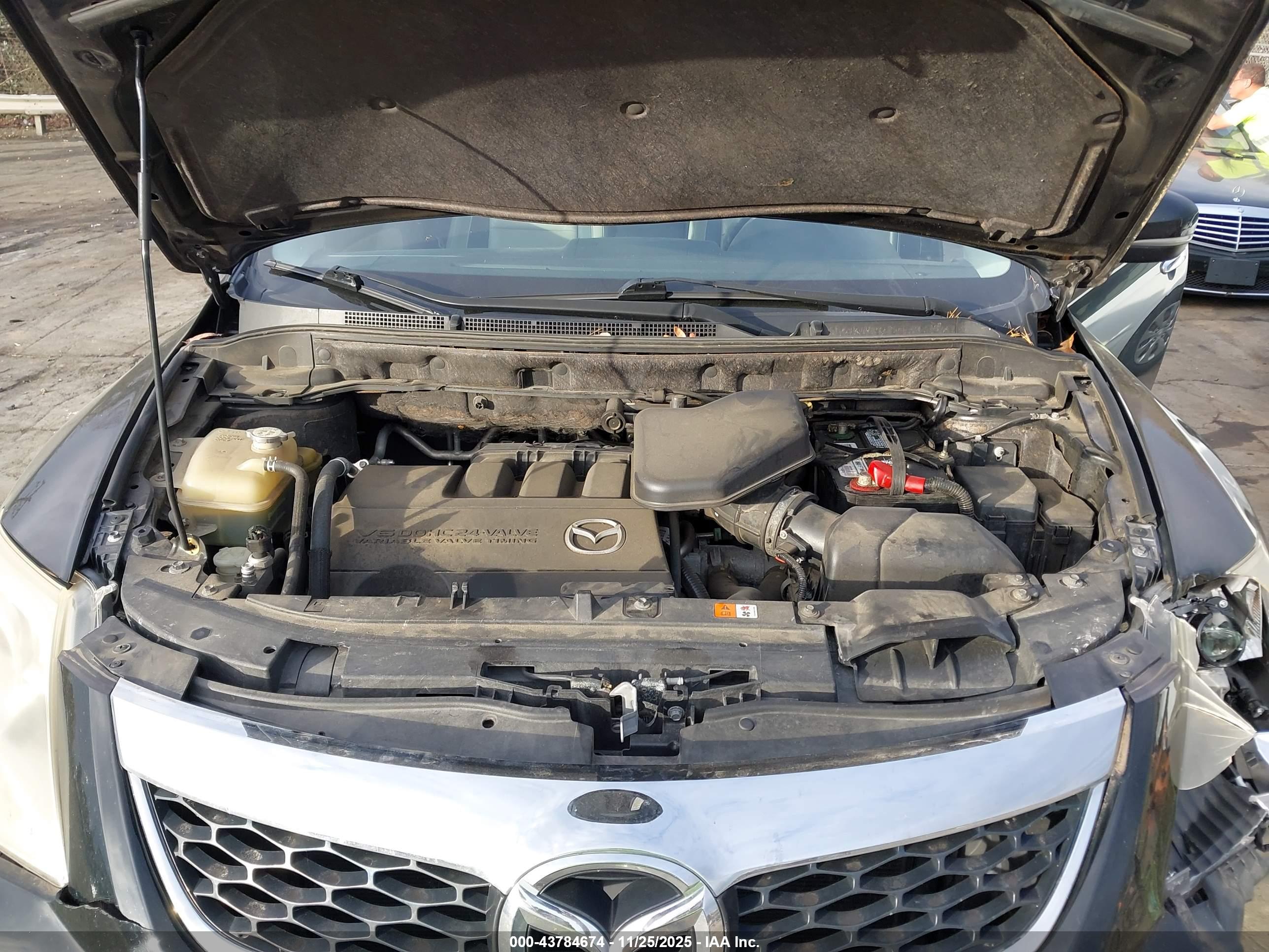 MAZDA CX-9 image 10
