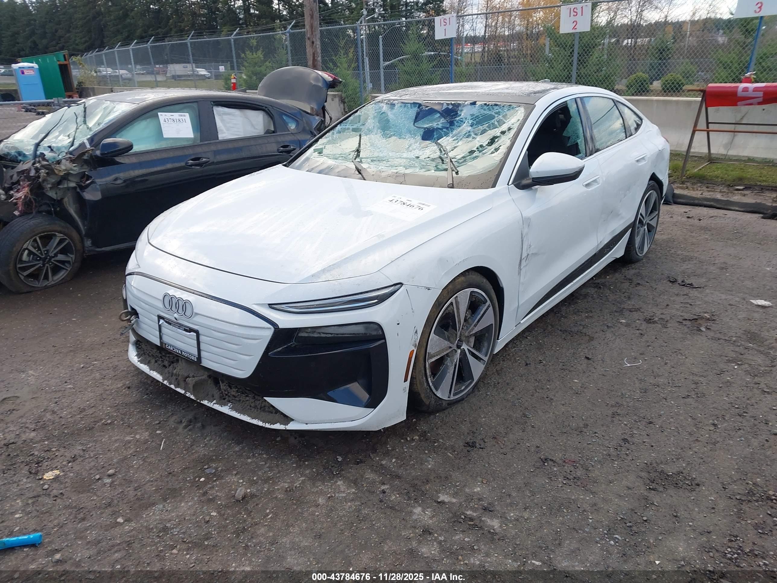 AUDI A6 image 2
