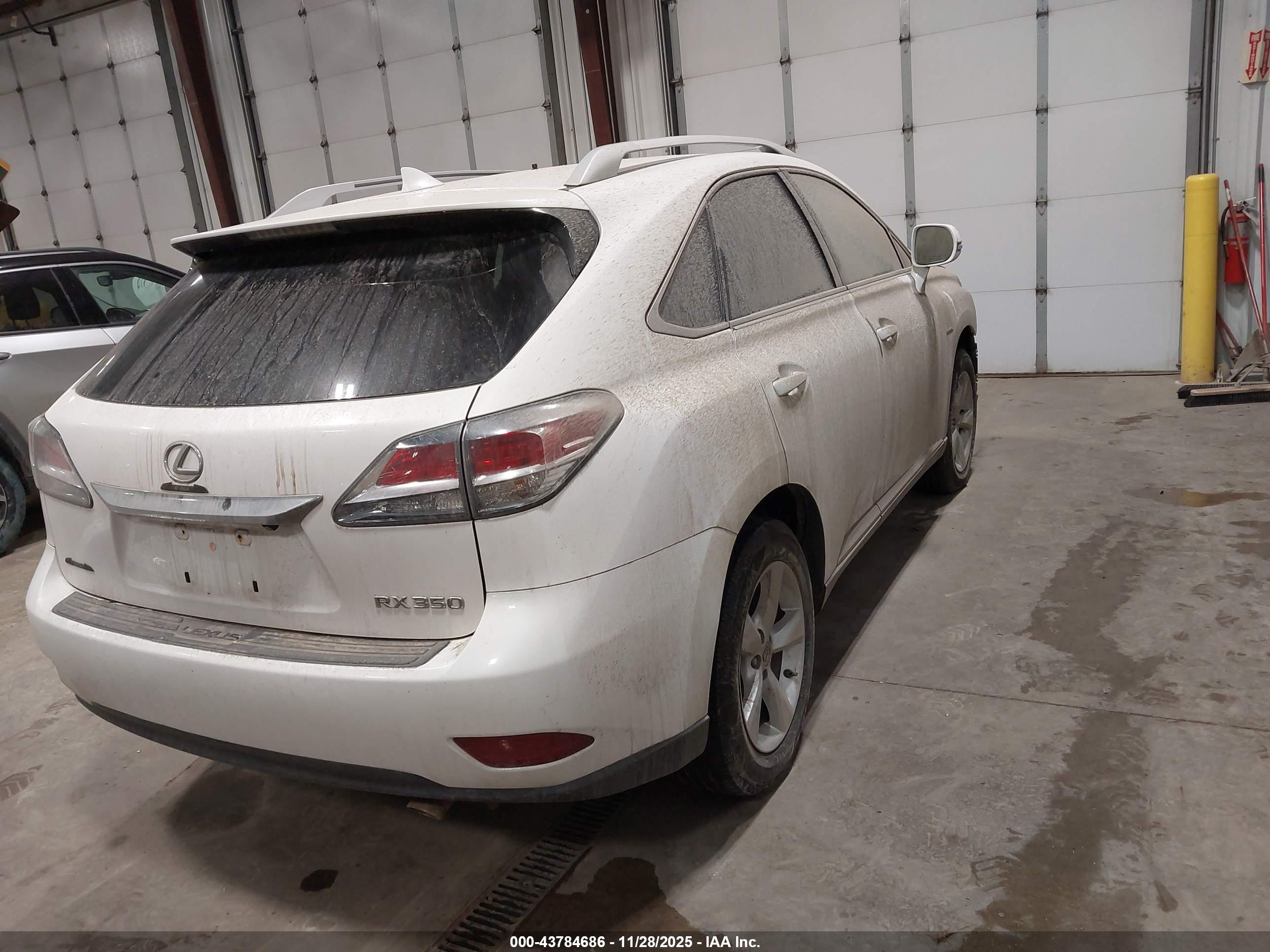 LEXUS RX image 4