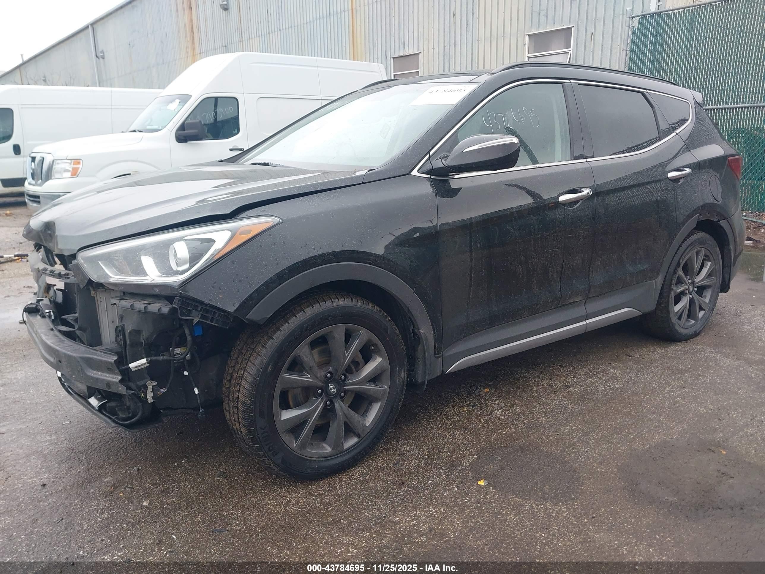 HYUNDAI SANTA image 2