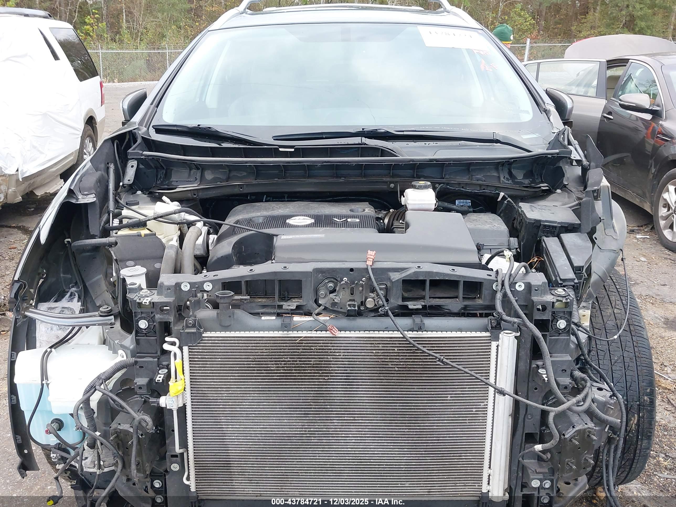 NISSAN MURANO image 10
