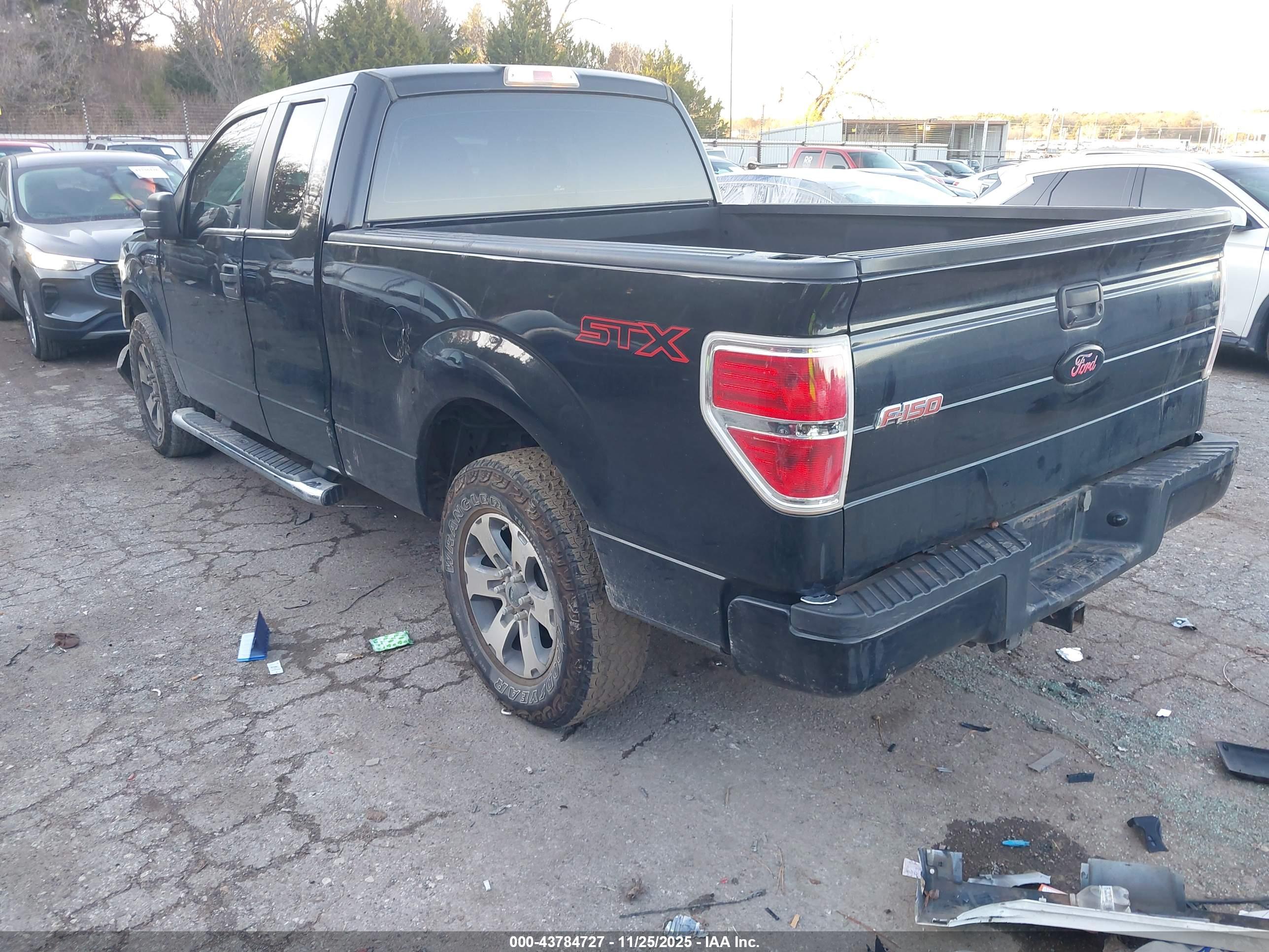 FORD F-150 image 3