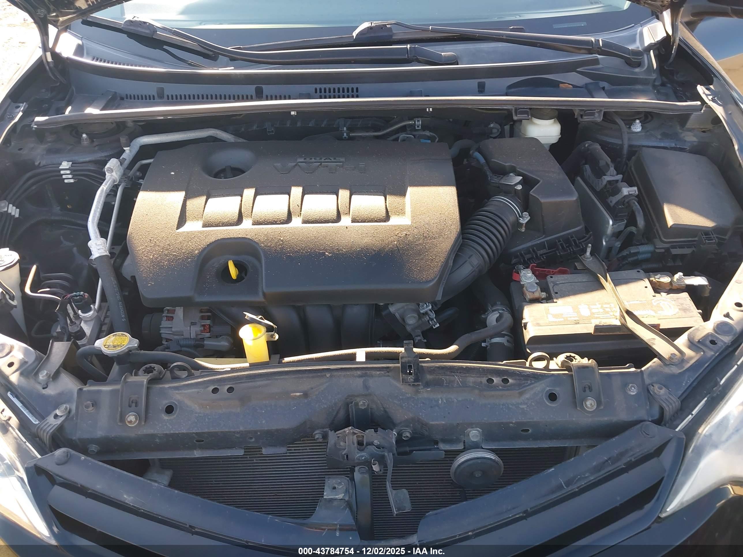 TOYOTA COROLLA image 10