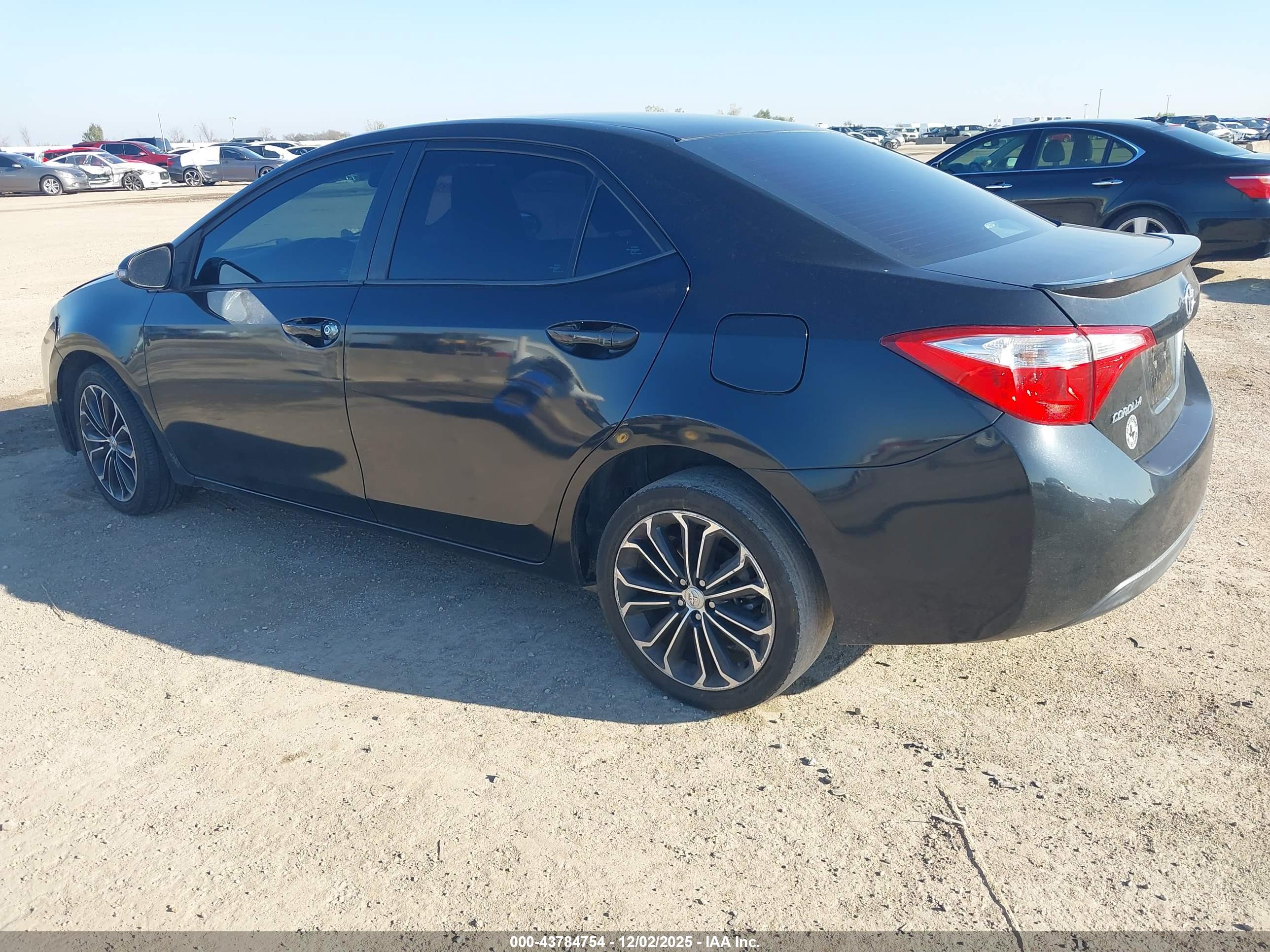 TOYOTA COROLLA image 3