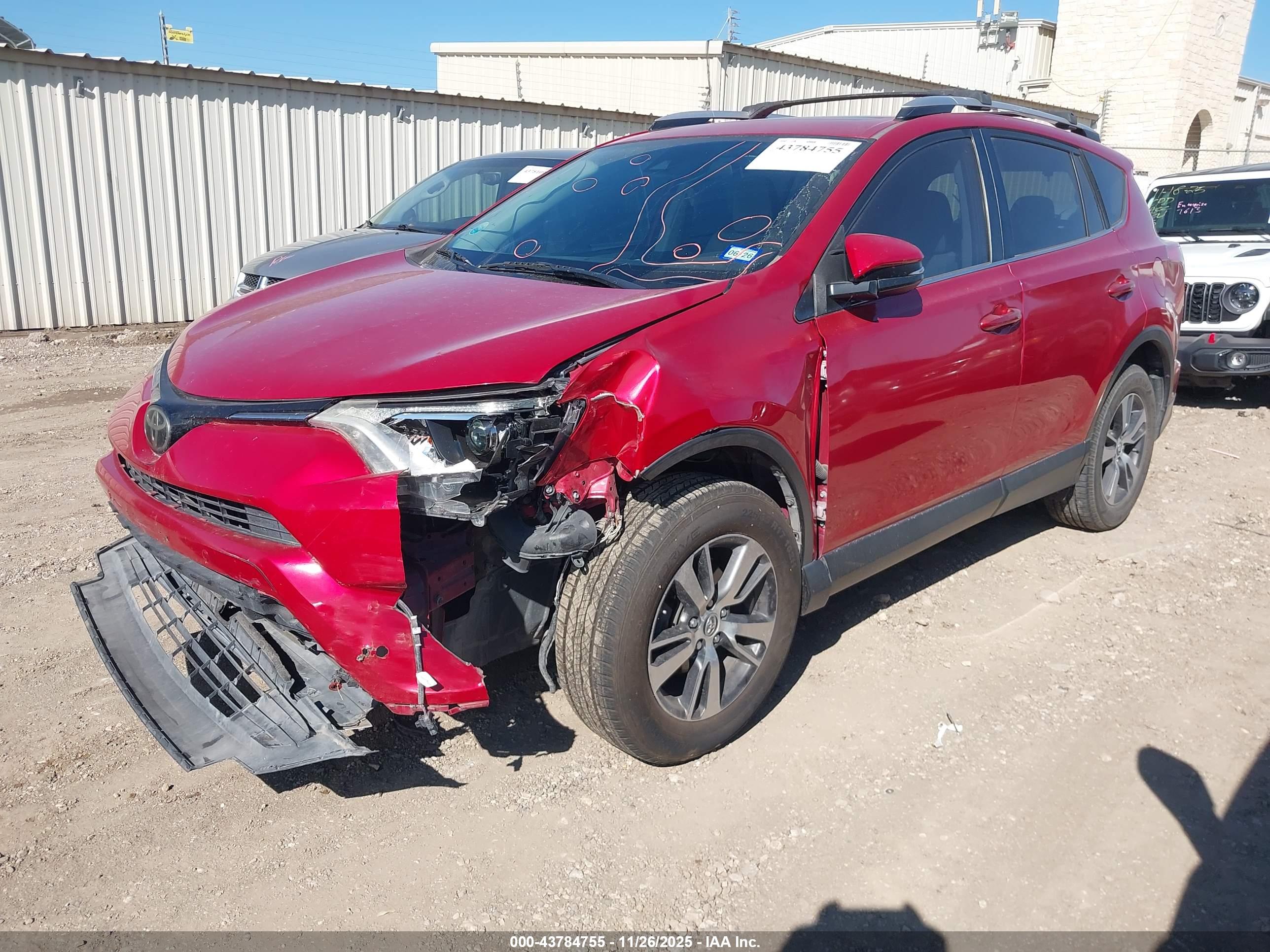 TOYOTA RAV4 image 2