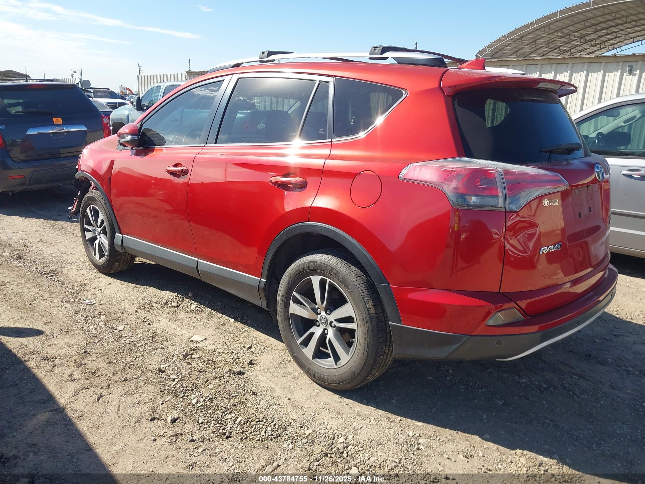 TOYOTA RAV4 image 3