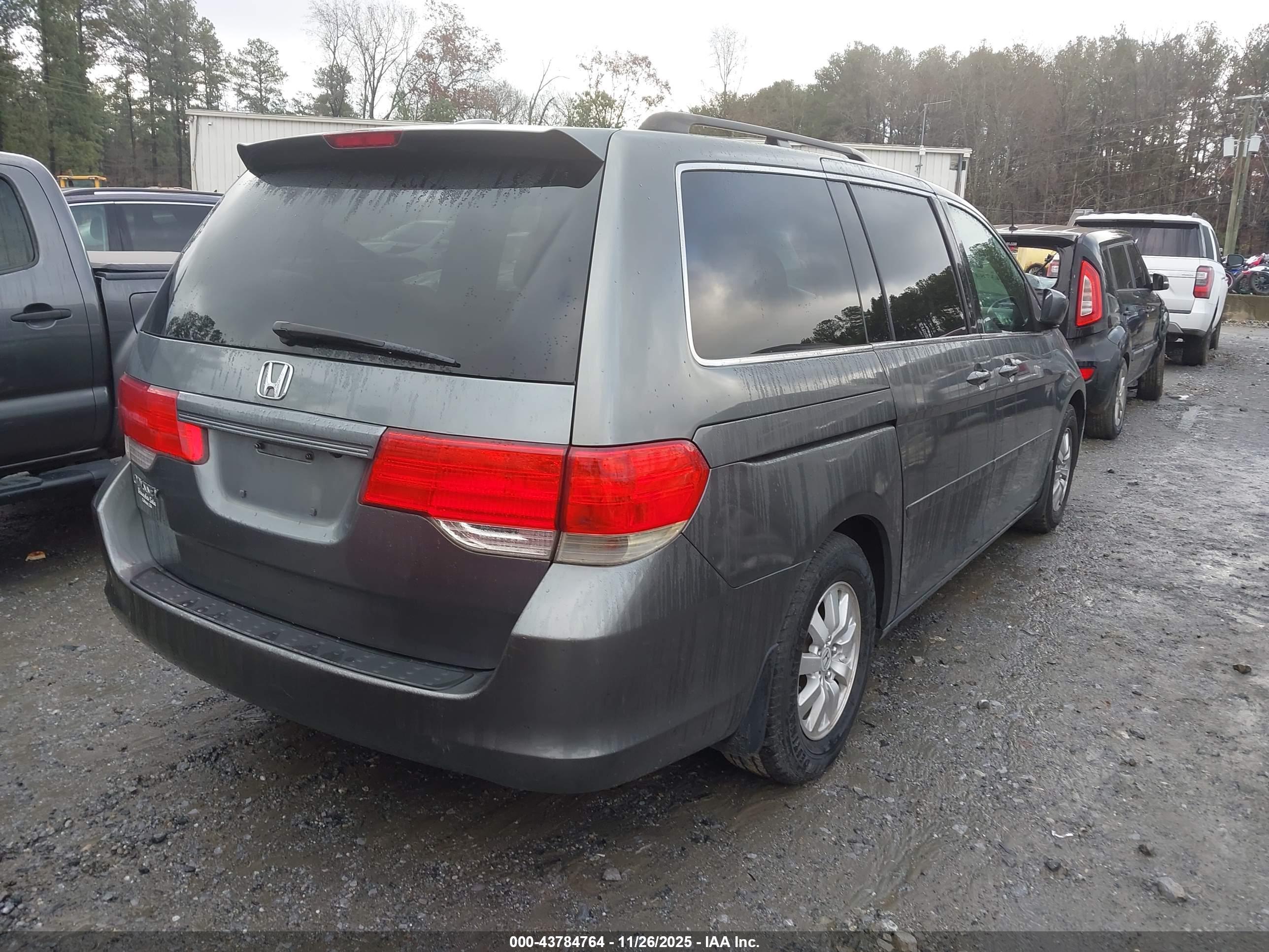 HONDA ODYSSEY image 4