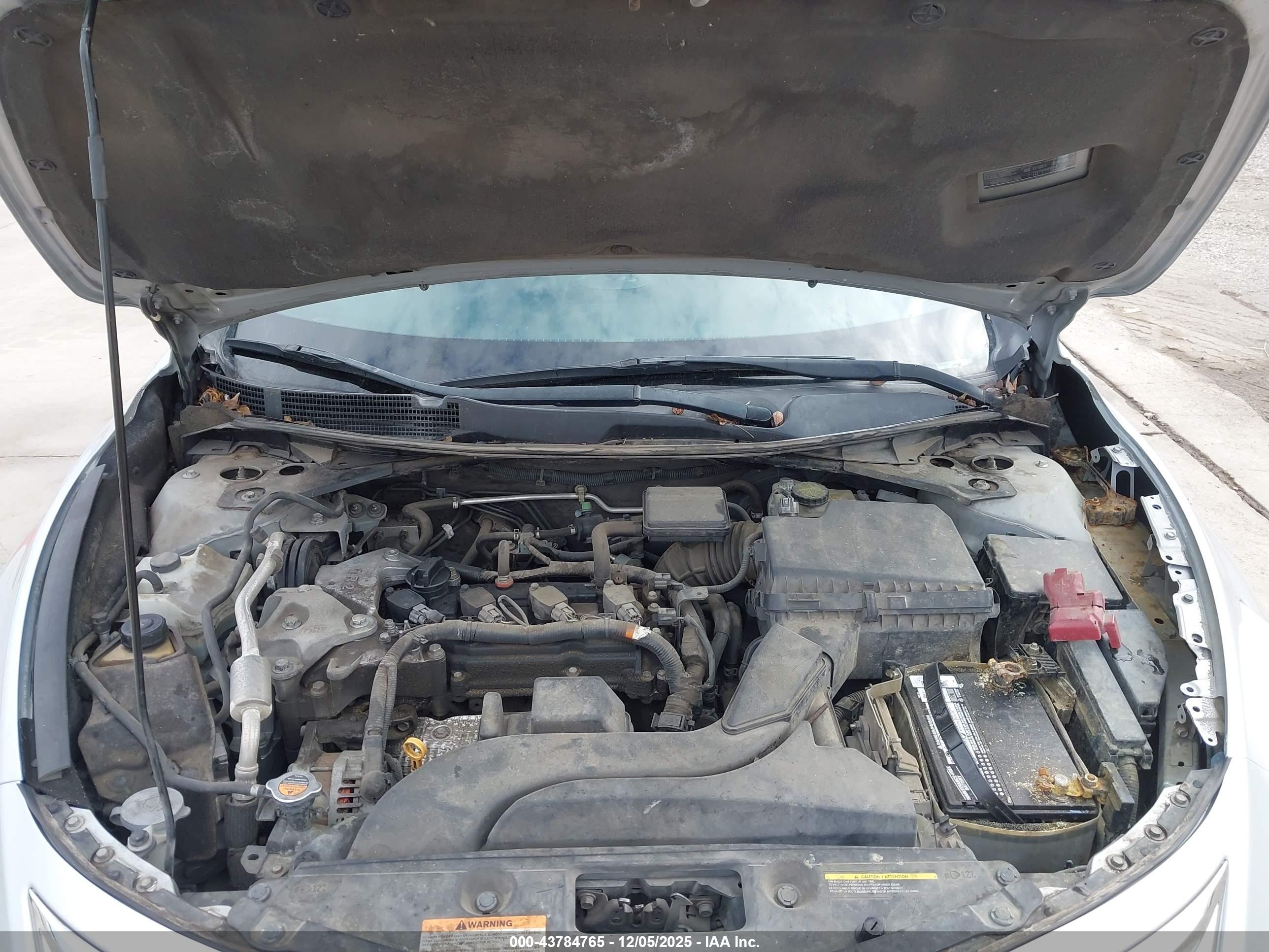 NISSAN ALTIMA image 10