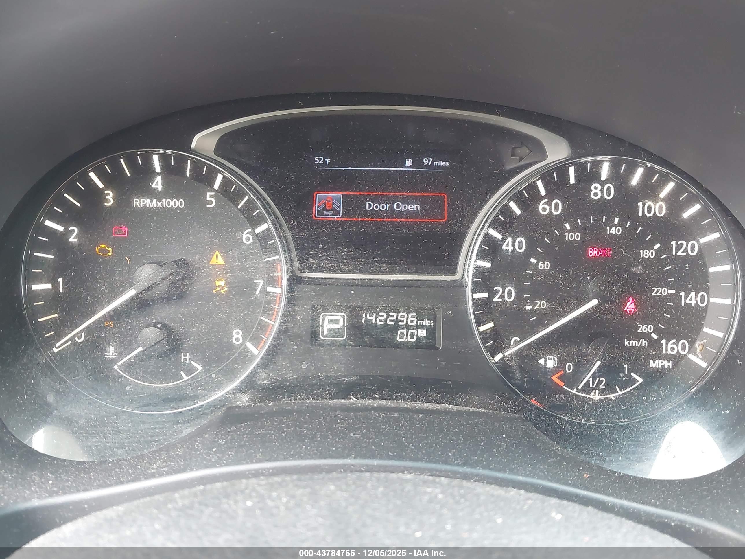 NISSAN ALTIMA image 7