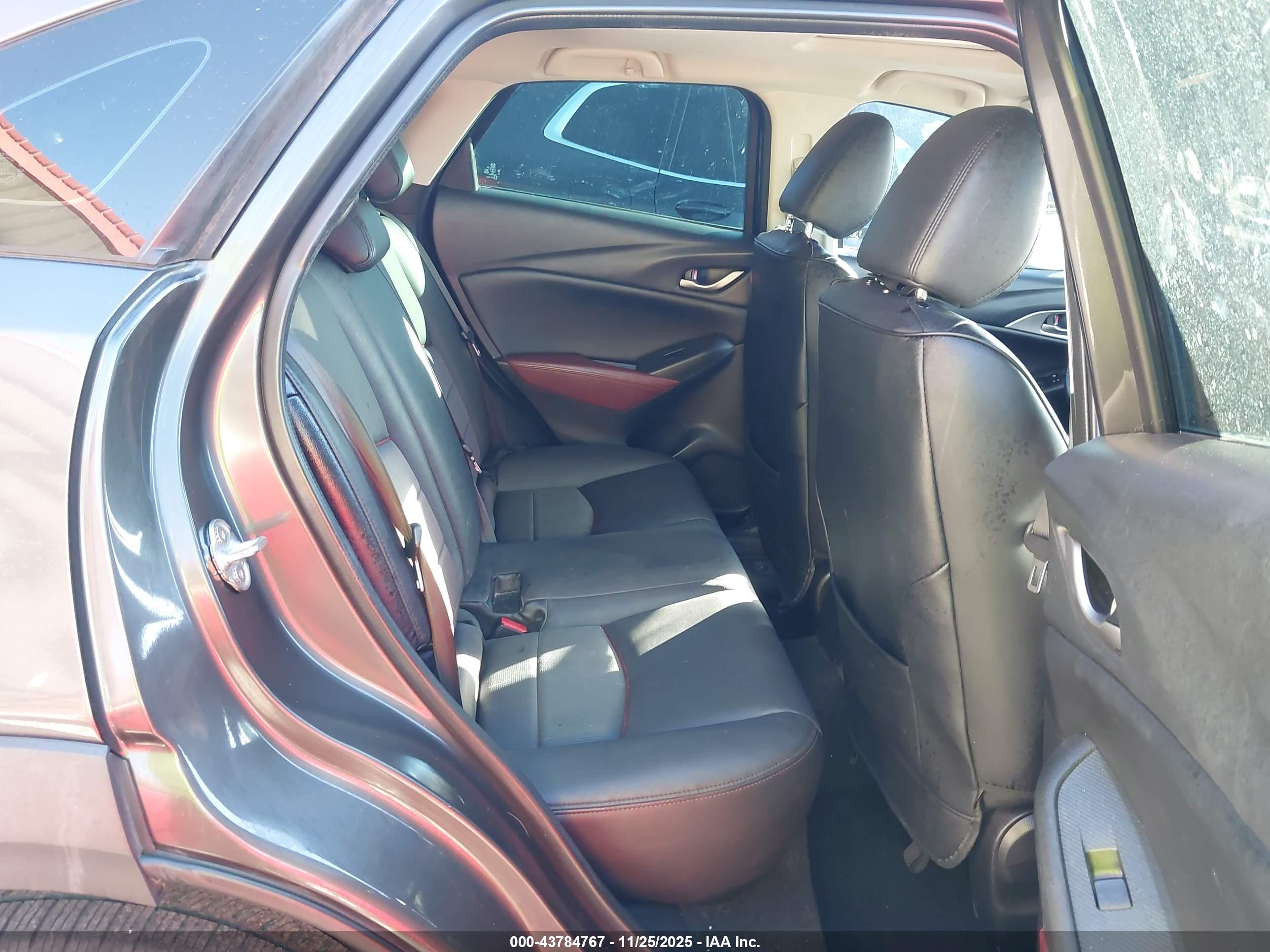MAZDA CX-3 image 8