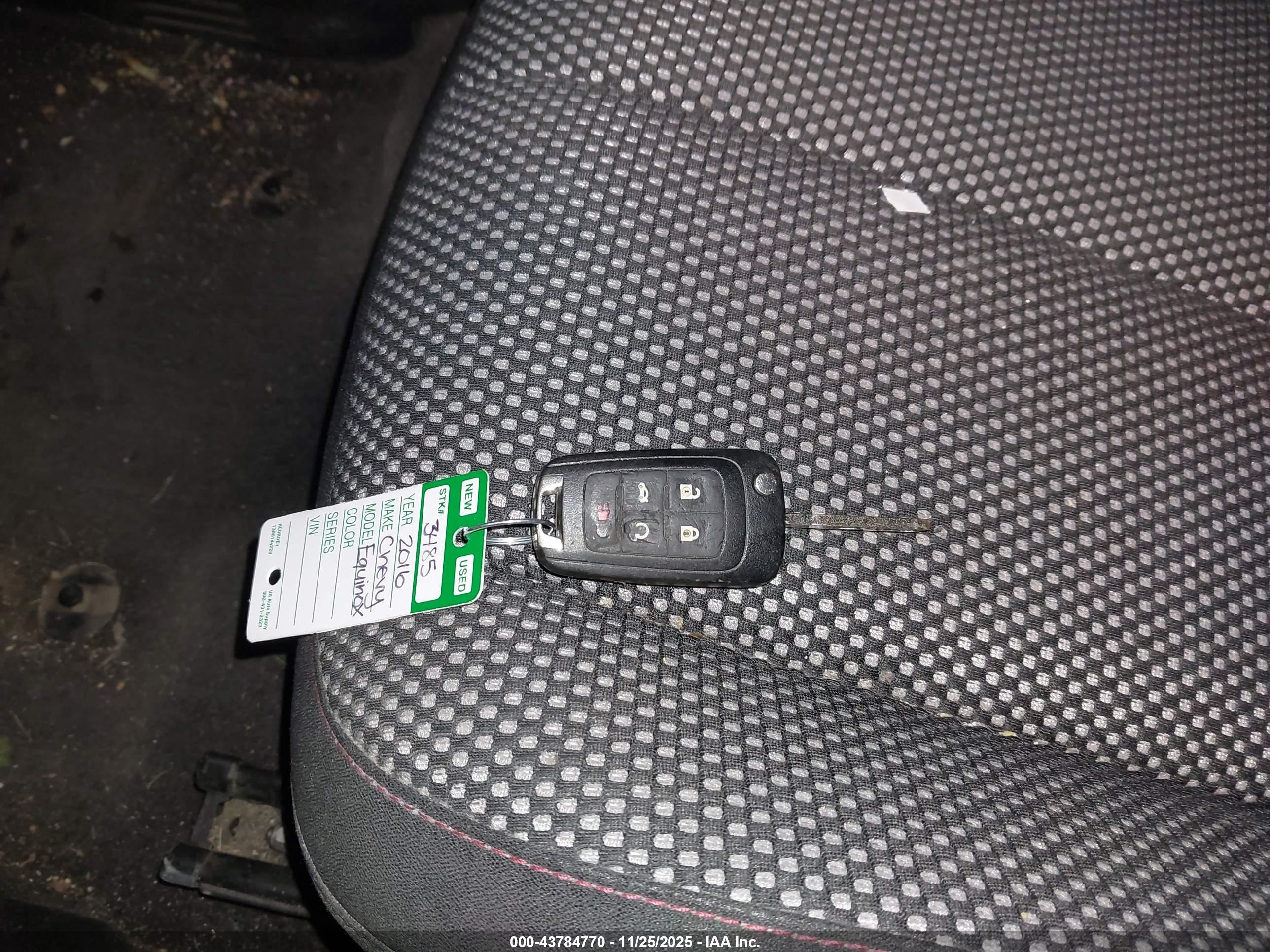 CHEVROLET EQUINOX image 11