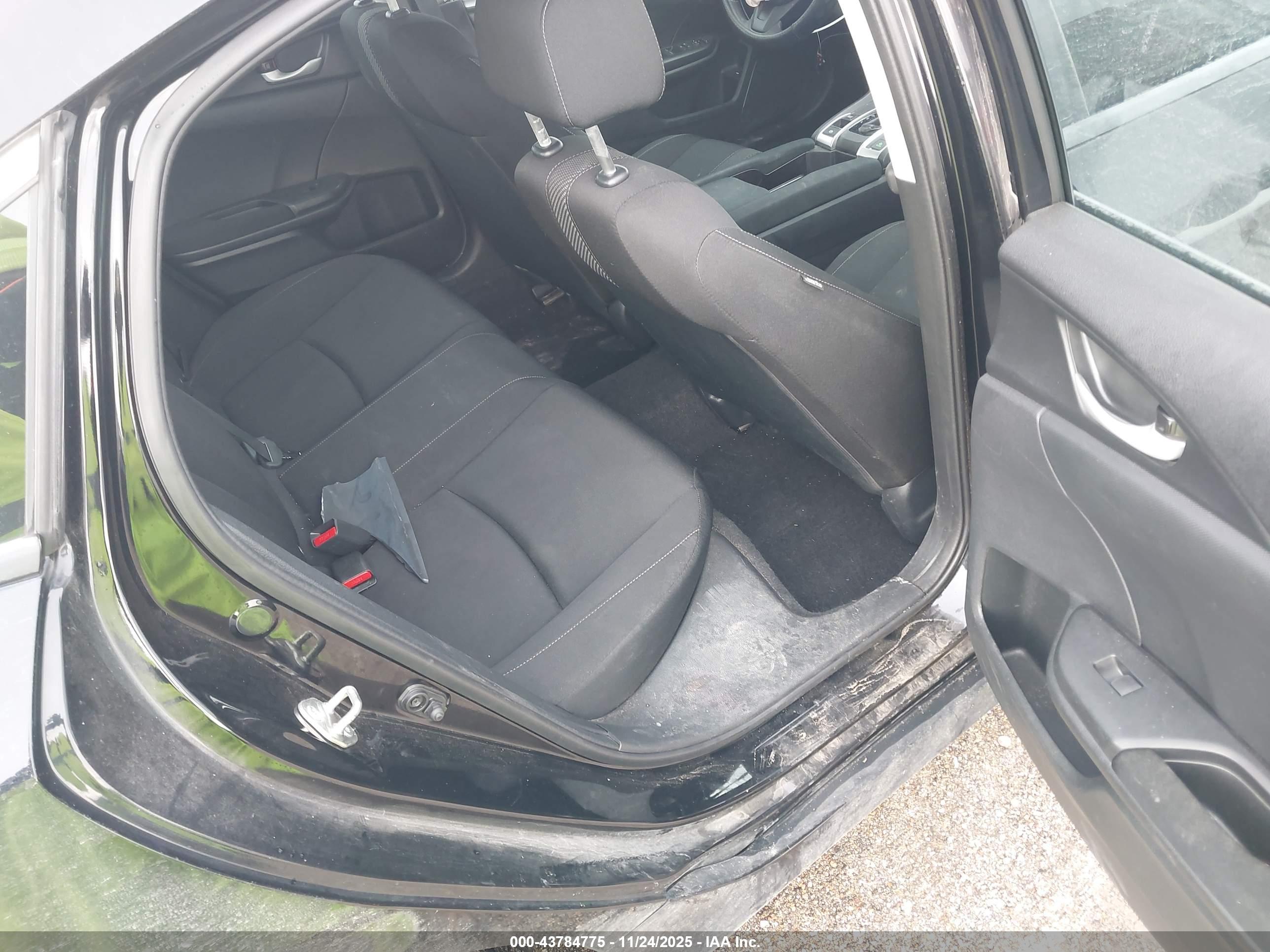 HONDA CIVIC image 8