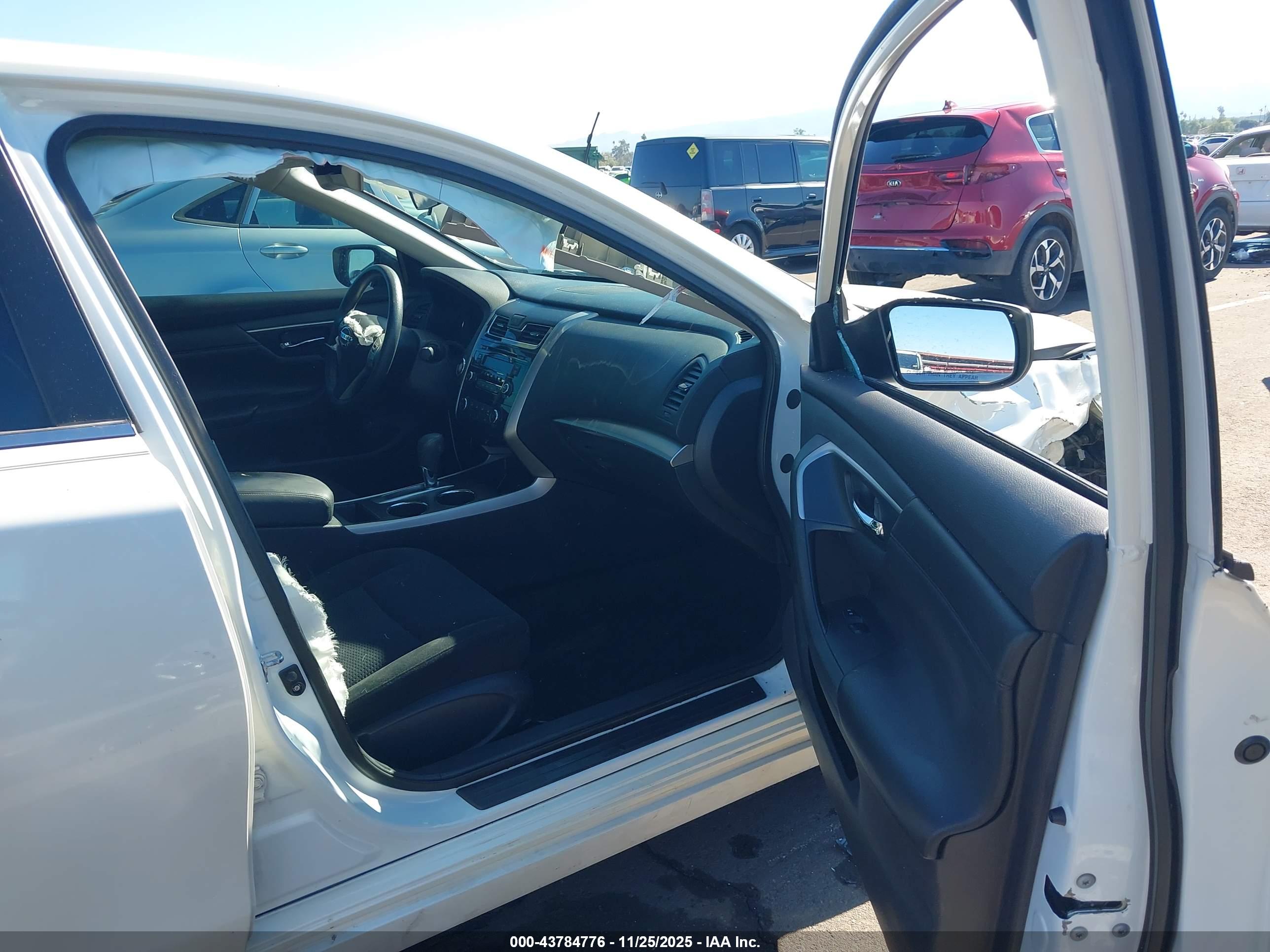 NISSAN ALTIMA image 5