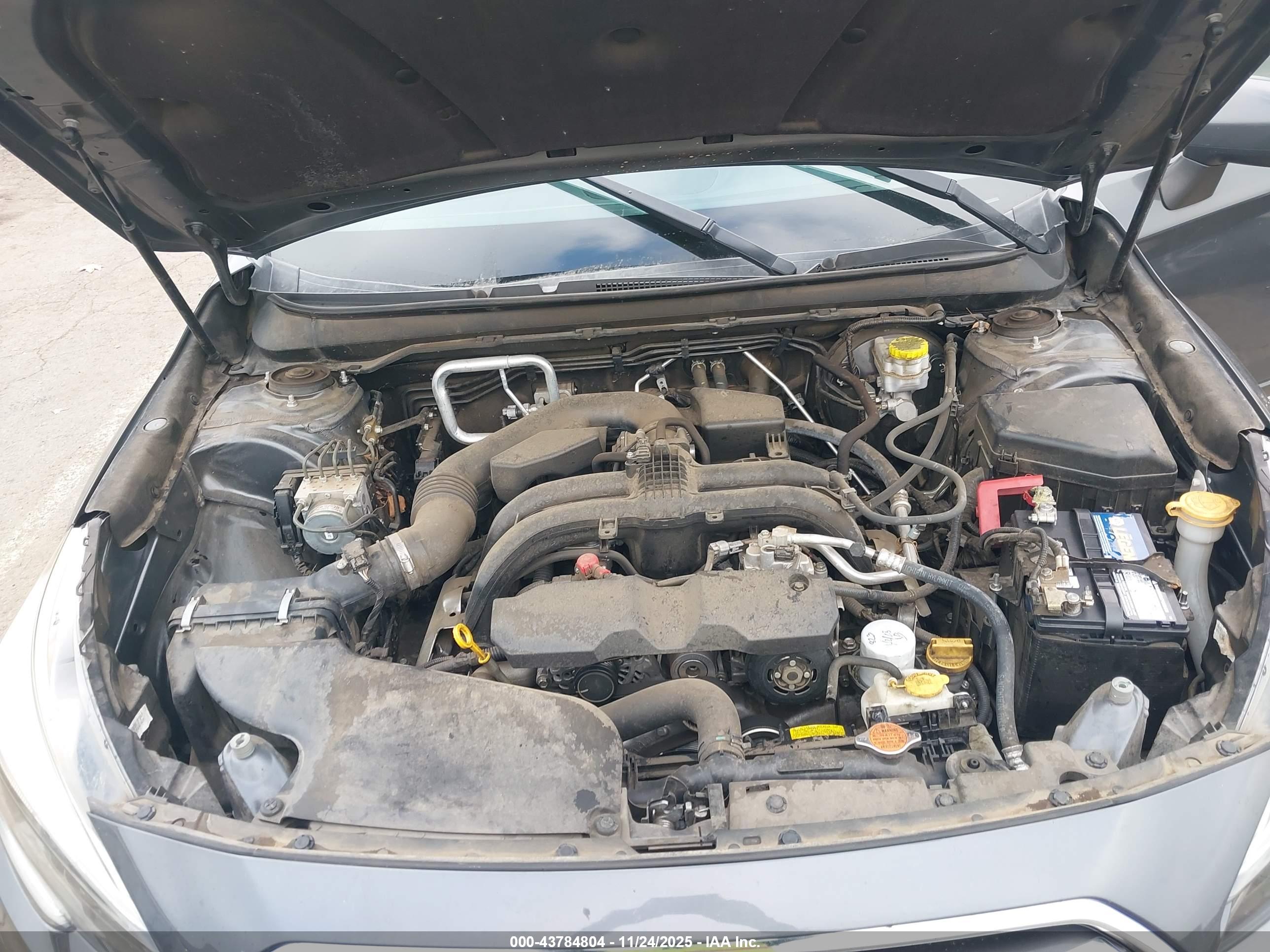 SUBARU OUTBACK image 10