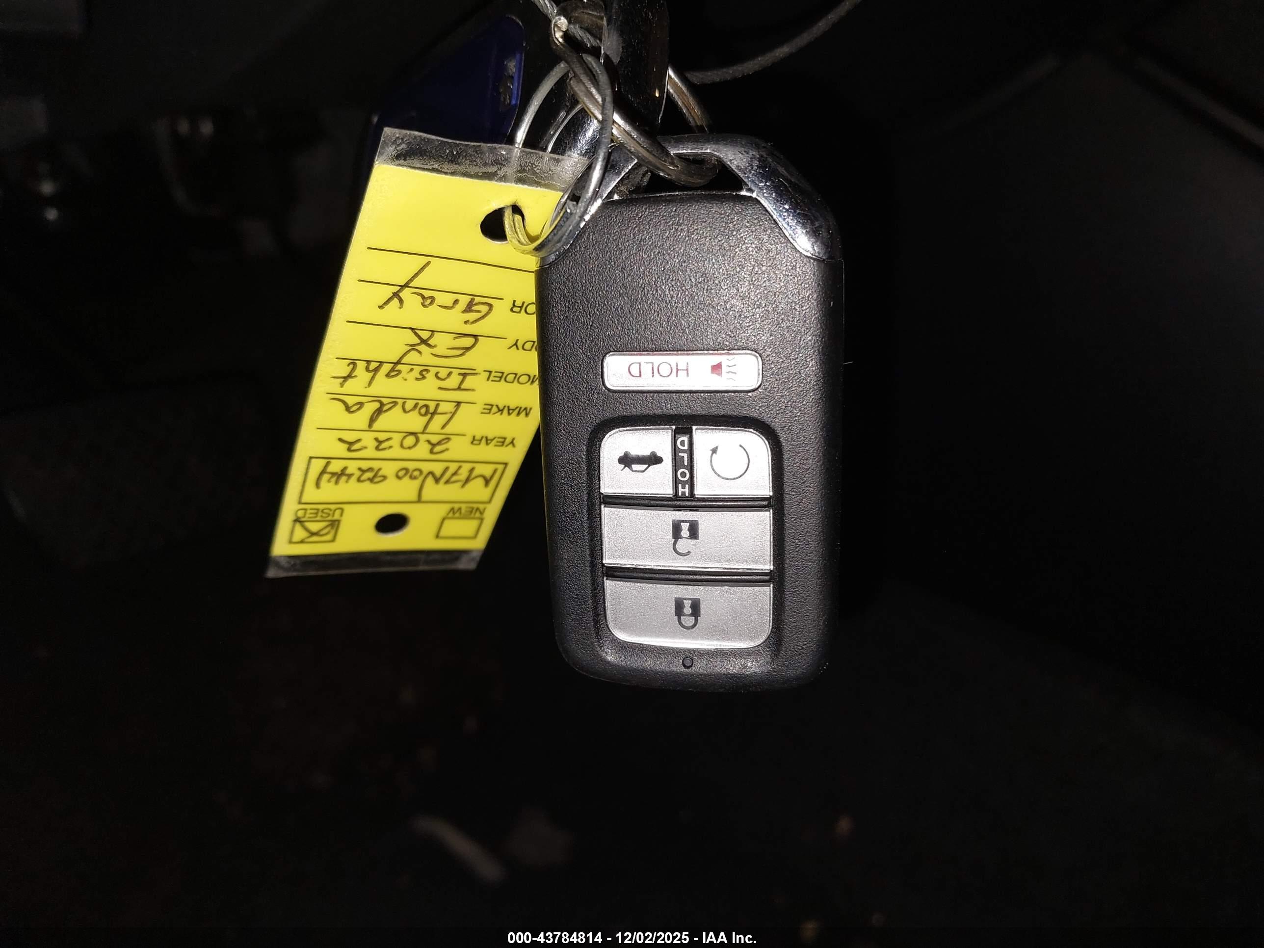 HONDA INSIGHT image 11