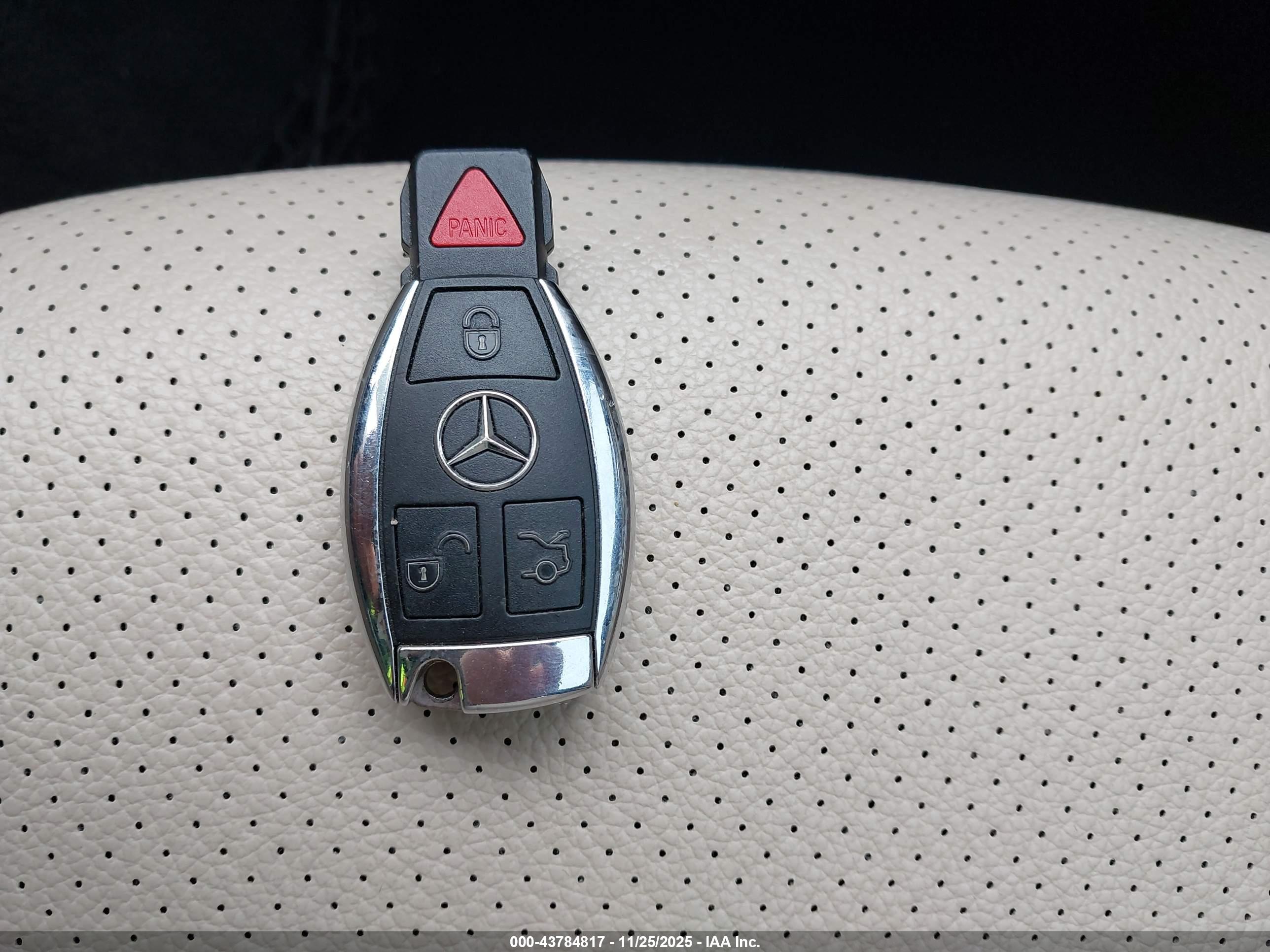 MERCEDES-BENZ C image 11