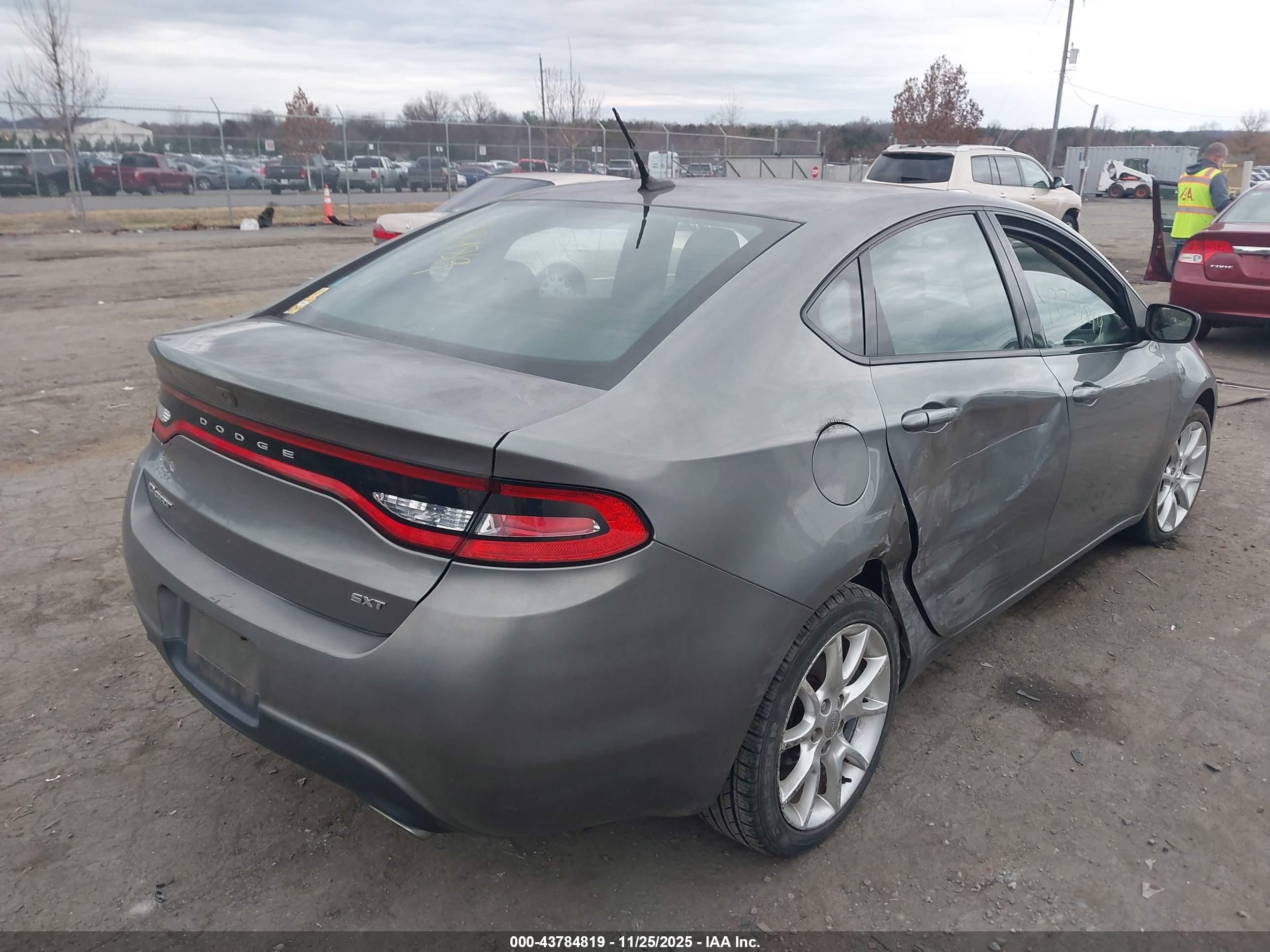 DODGE DART image 4