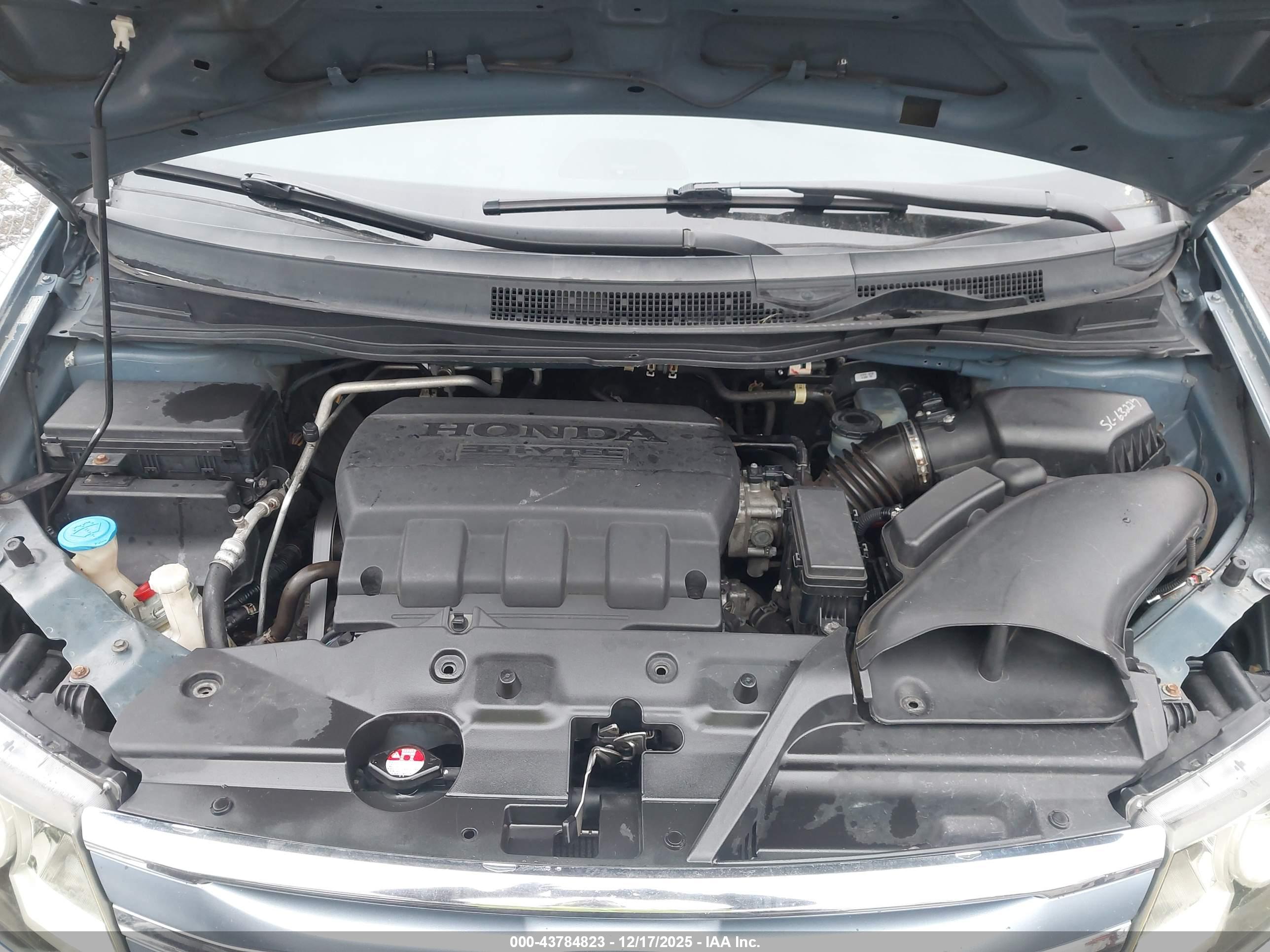 HONDA ODYSSEY image 10