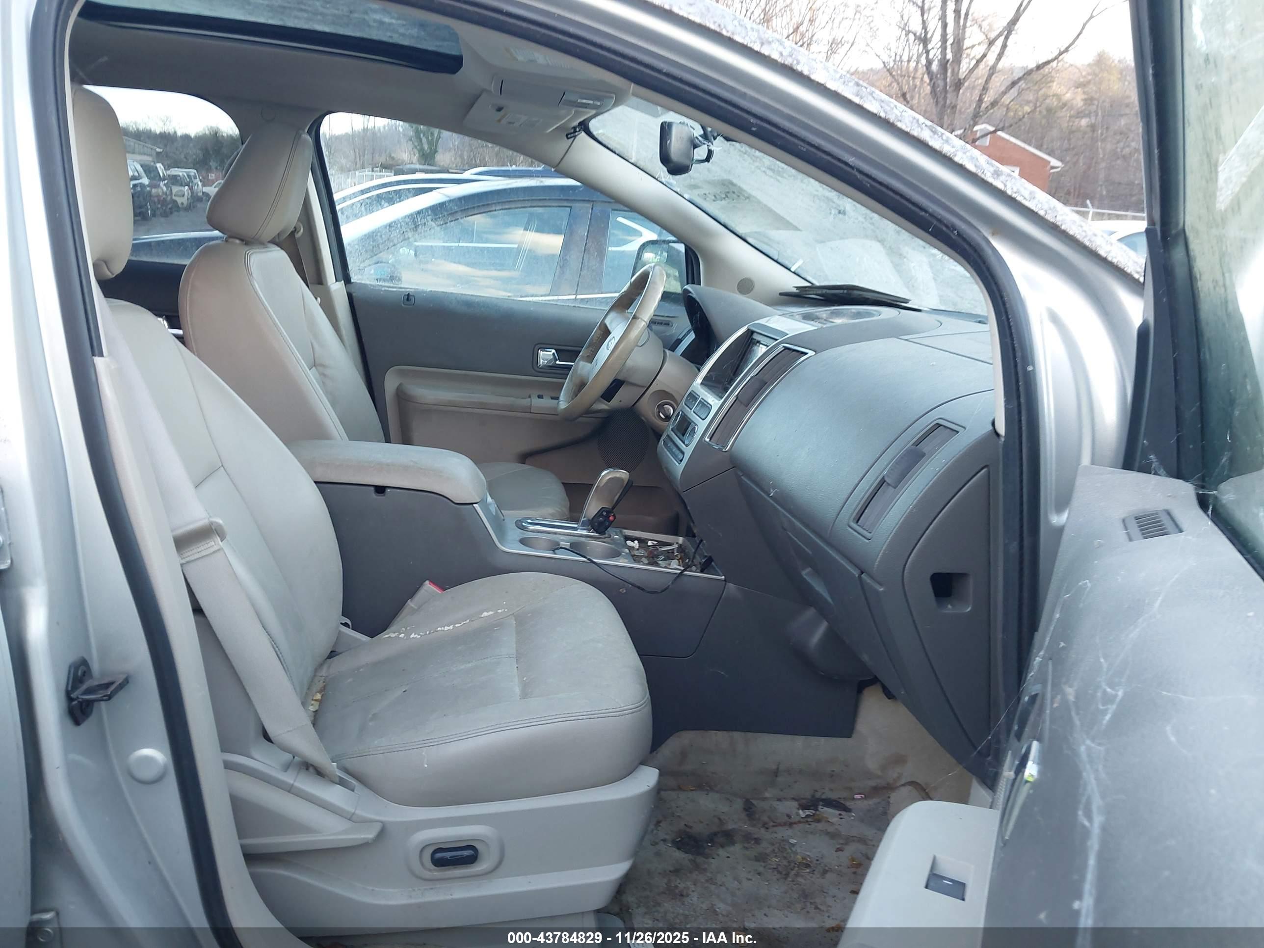 FORD EDGE image 5