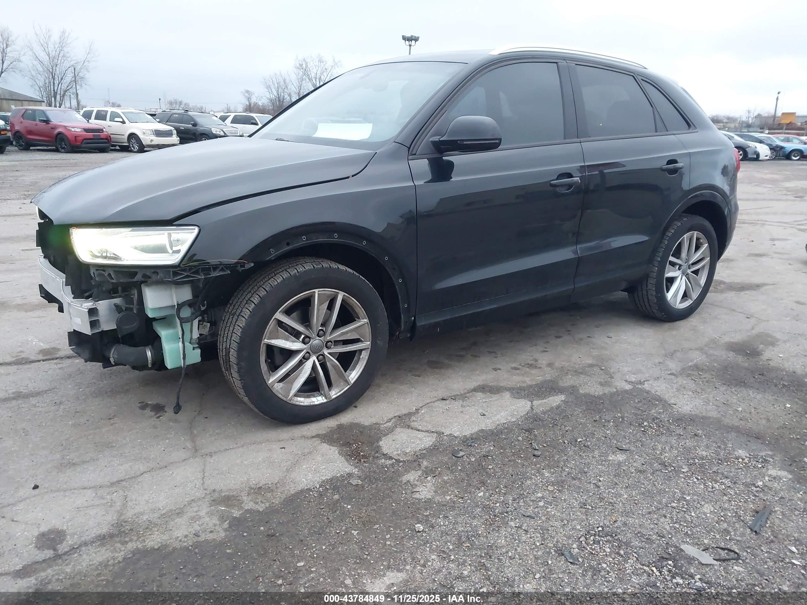 AUDI Q3 image 2
