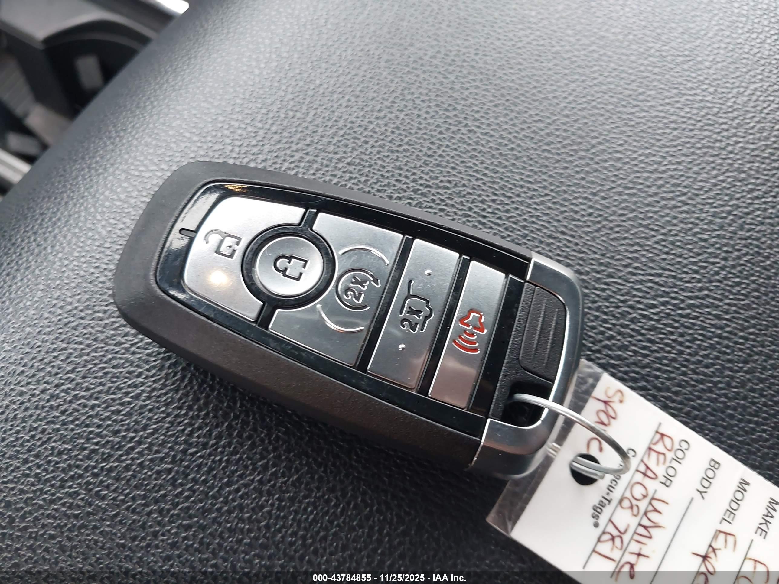 FORD EXPEDITION image 11