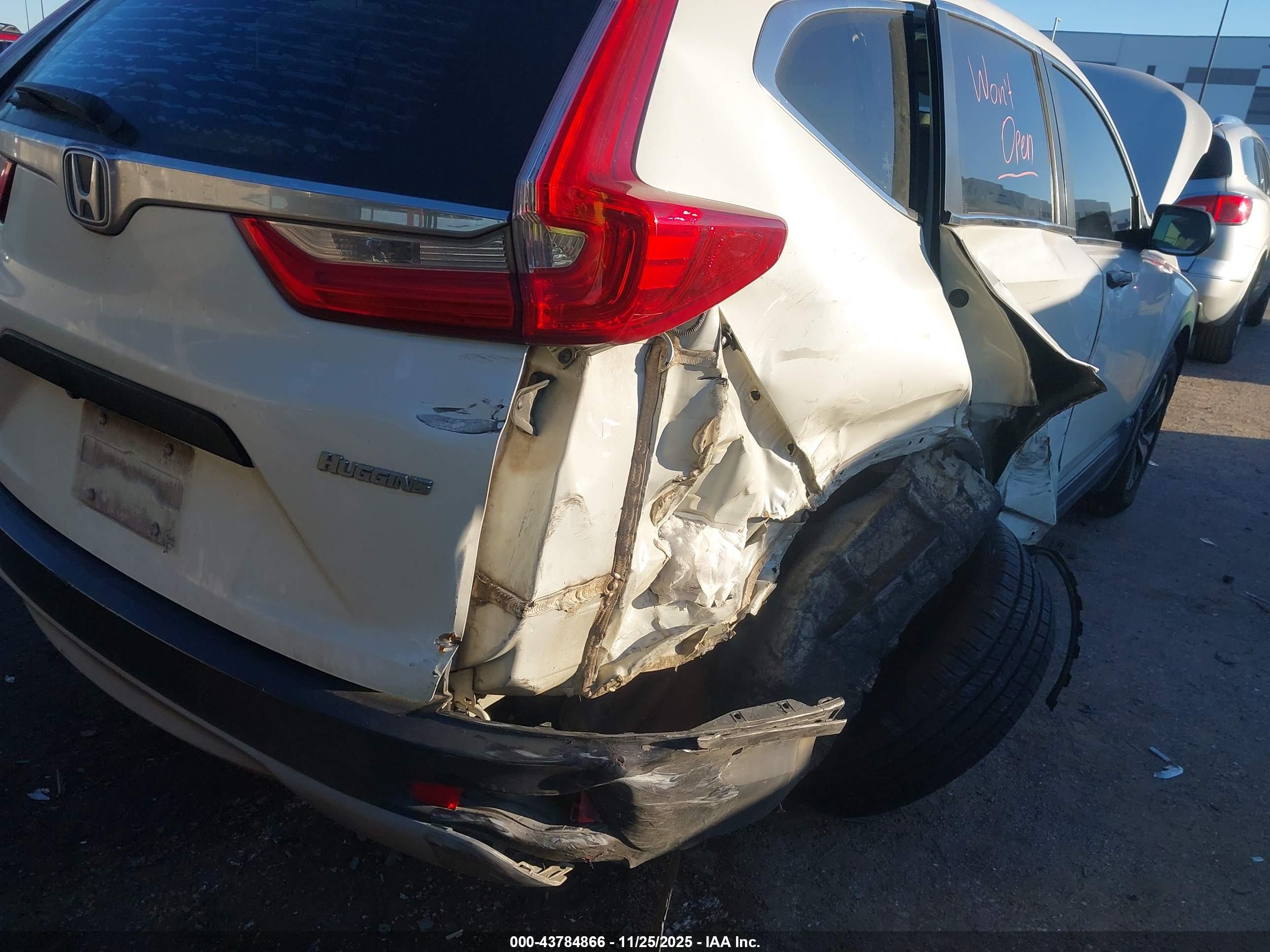 HONDA CR-V image 6