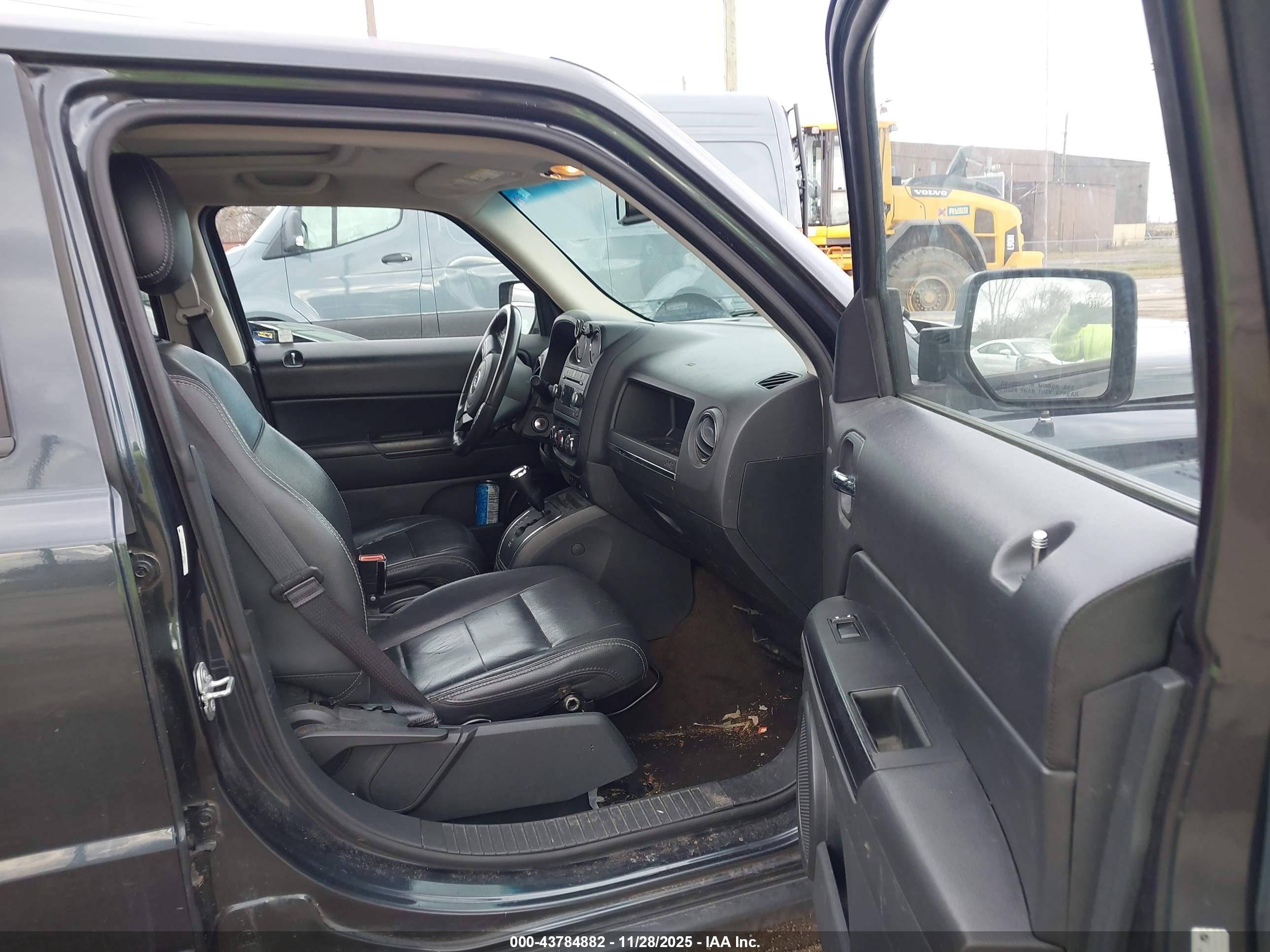 JEEP PATRIOT image 5