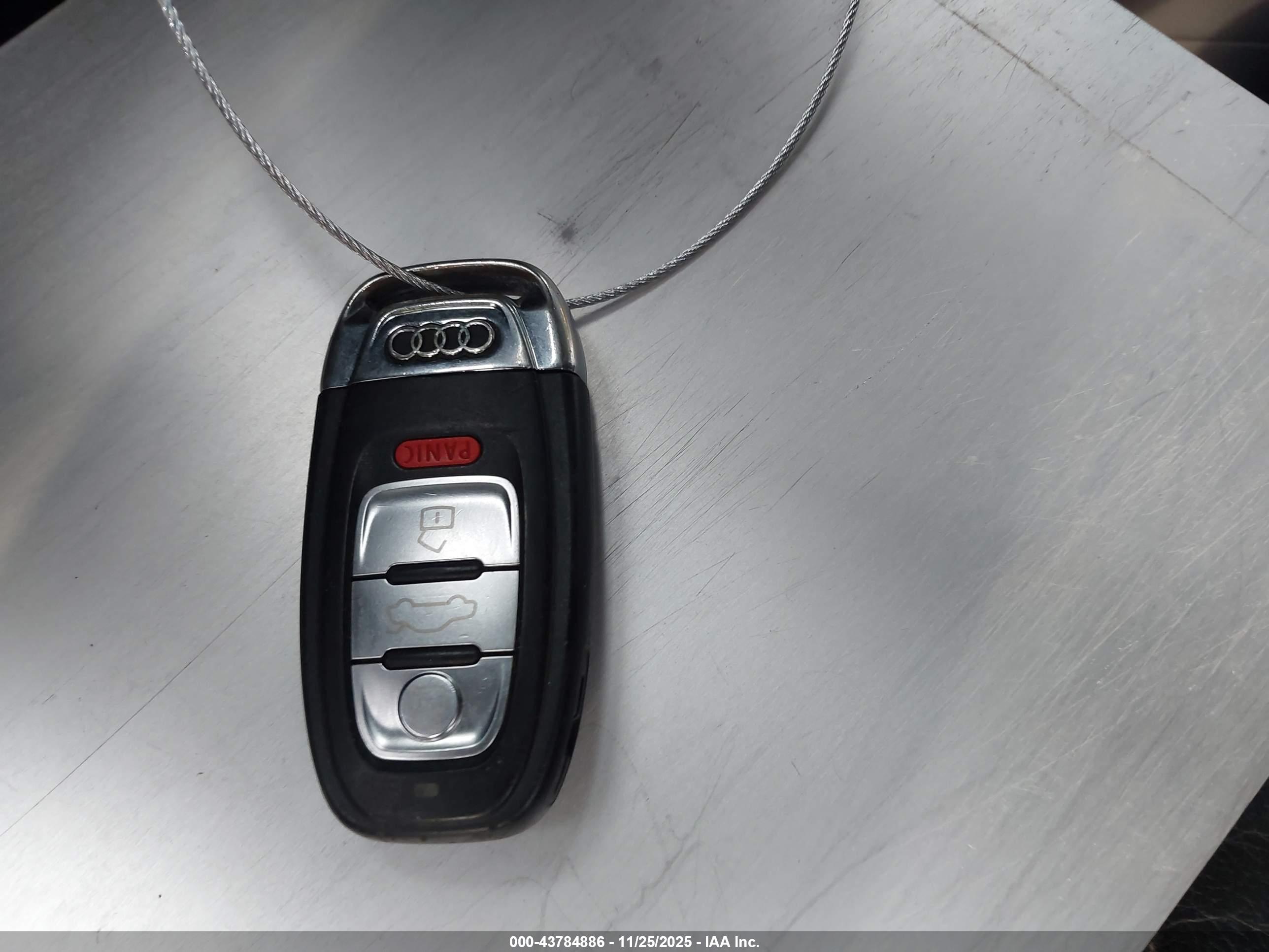 AUDI A4 image 11