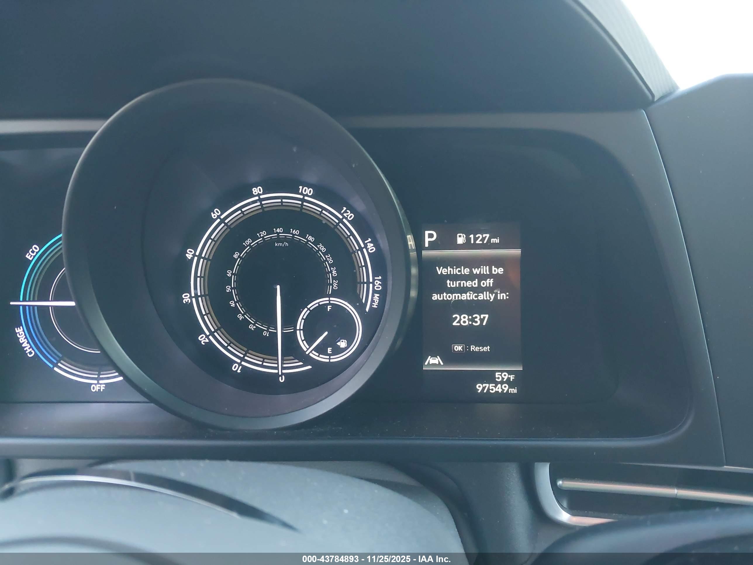 HYUNDAI ELANTRA image 7