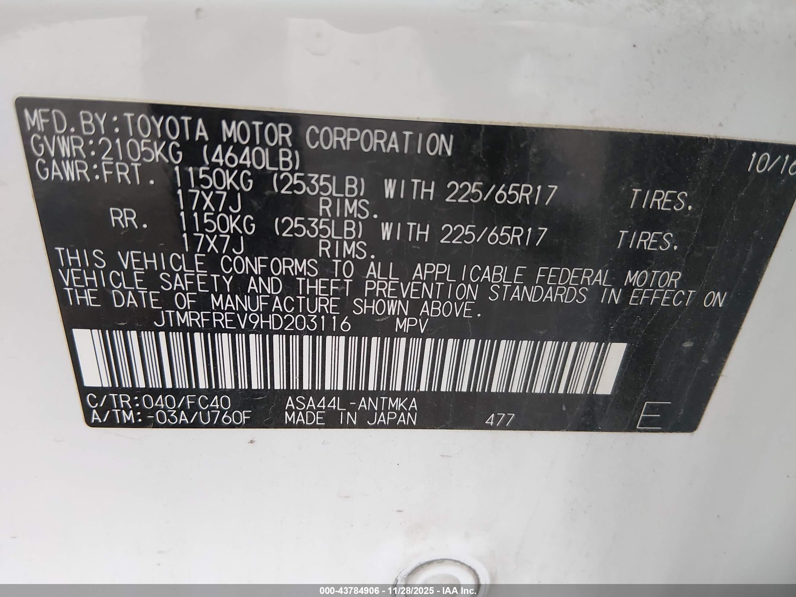 TOYOTA RAV4 image 9