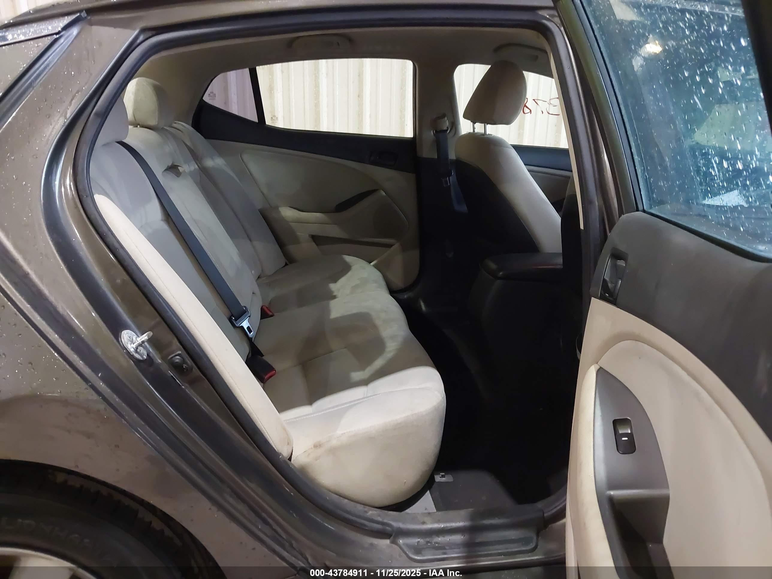 KIA OPTIMA image 8