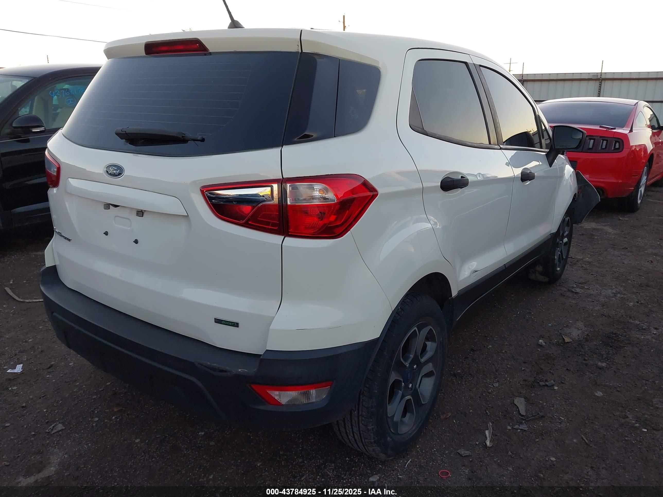 FORD ECOSPORT image 4