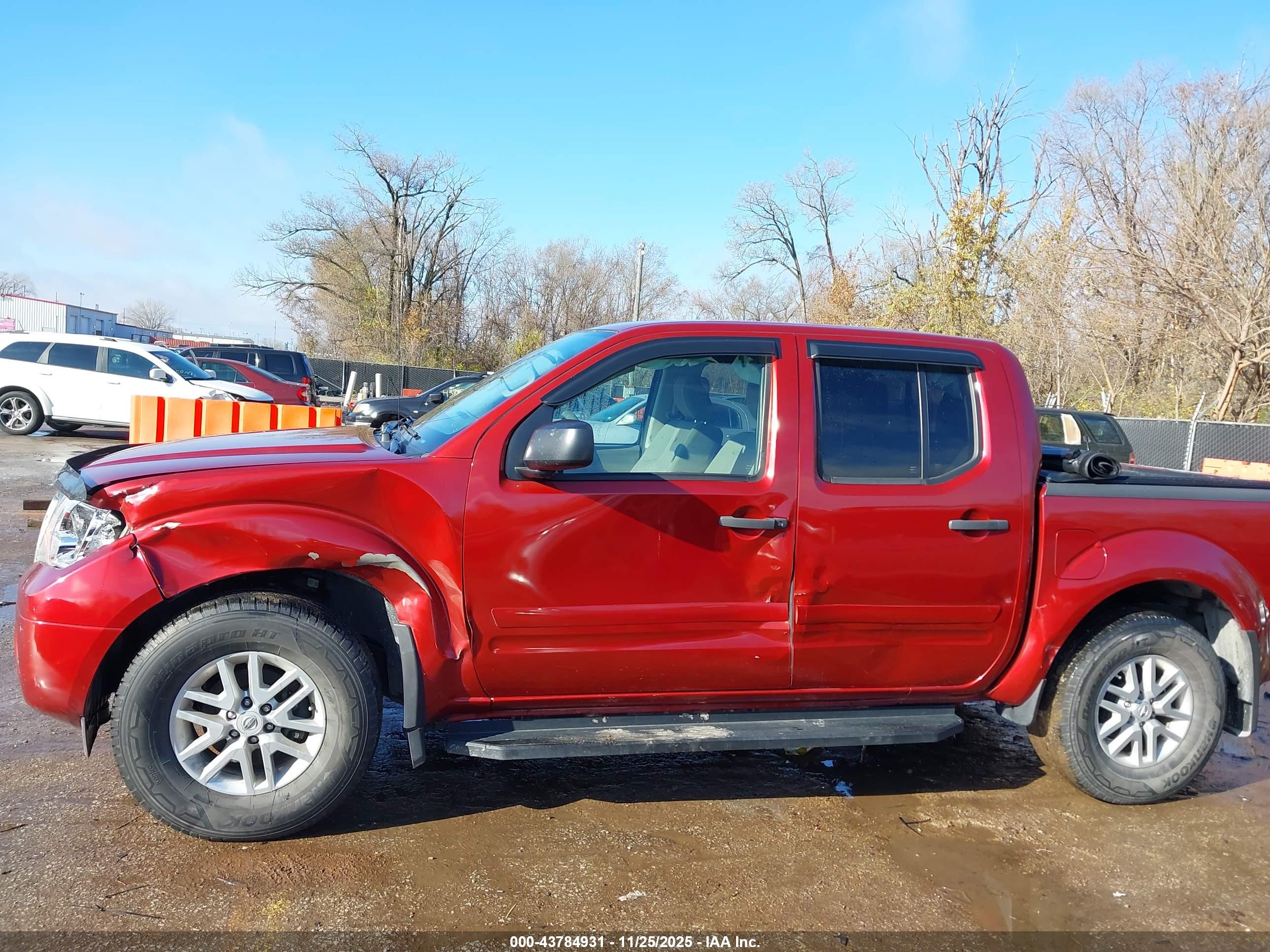 NISSAN FRONTIER image 6
