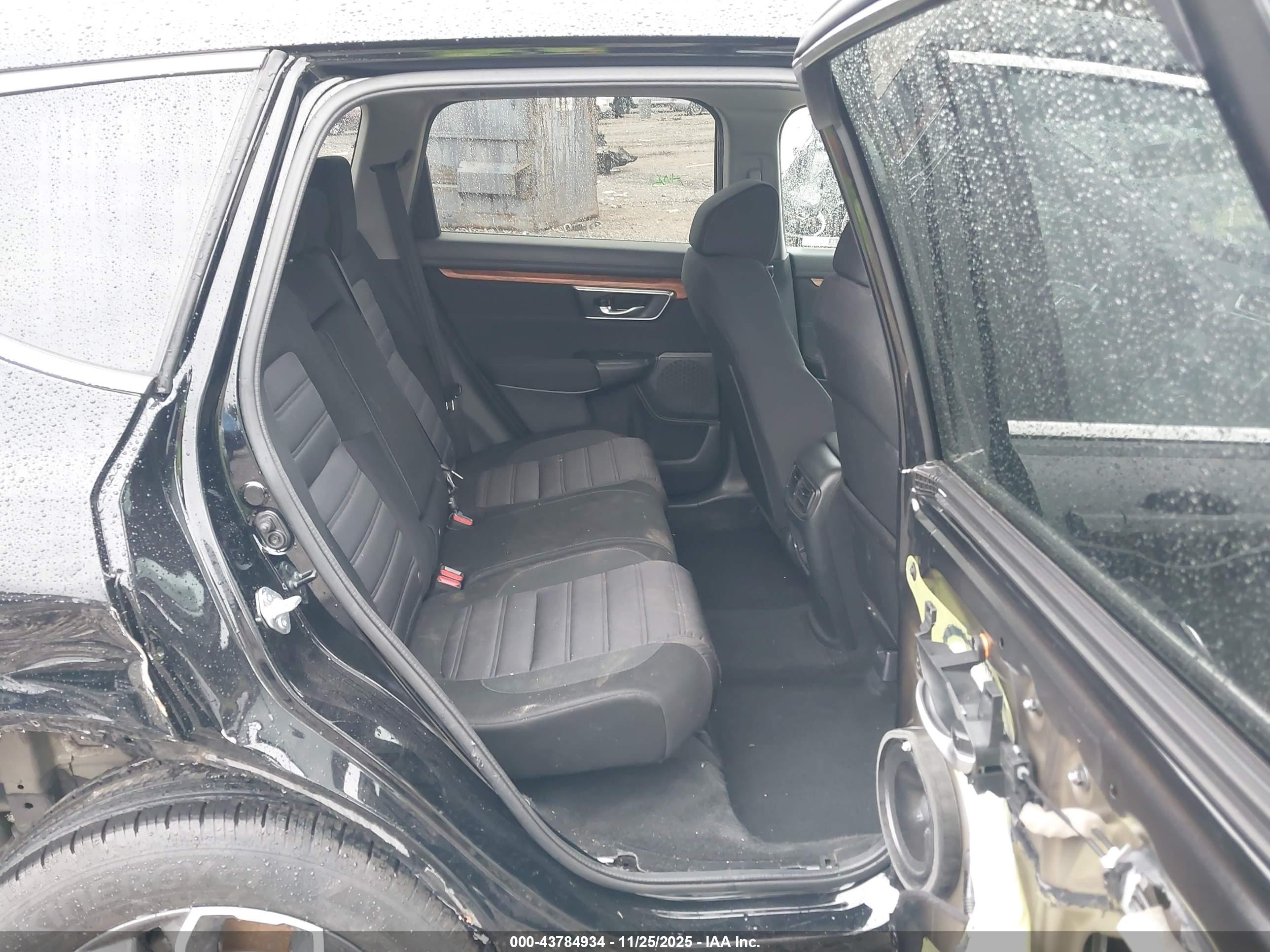 HONDA CR-V image 8