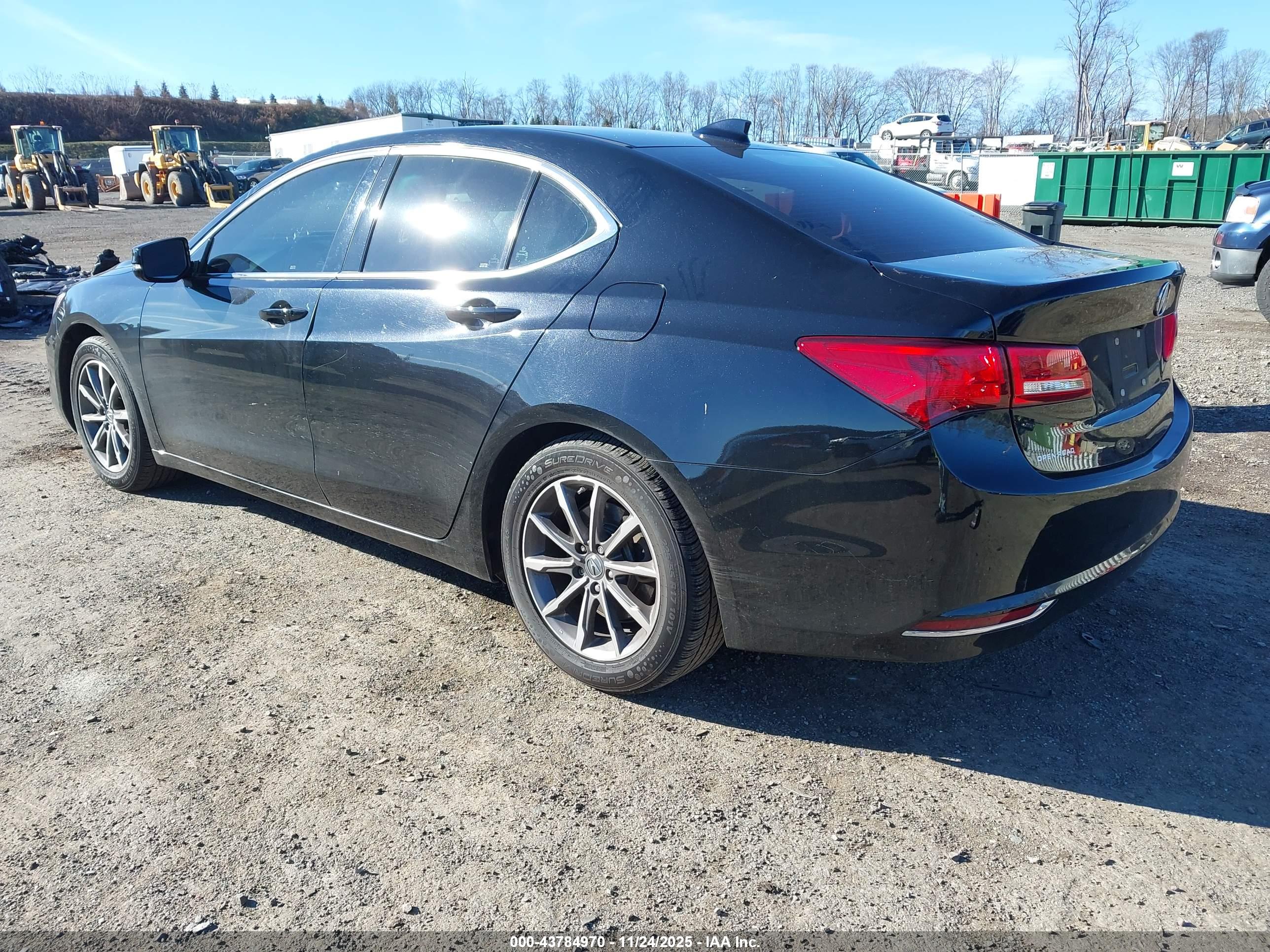 ACURA TLX image 3