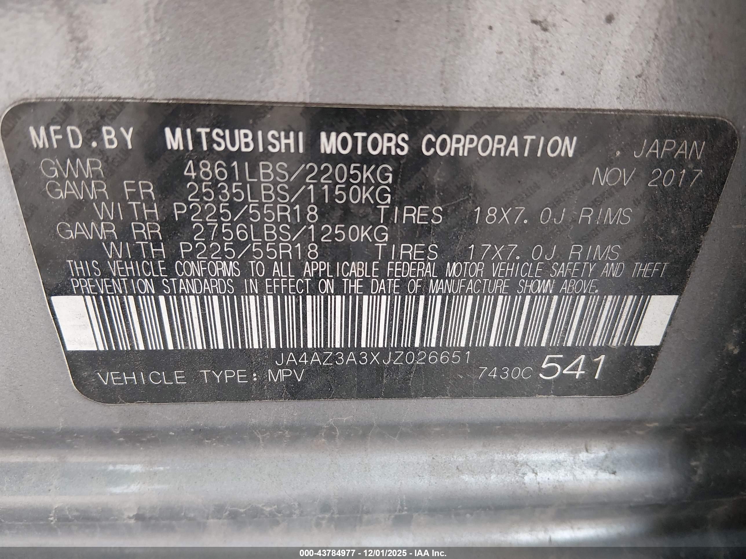 MITSUBISHI OUTLANDER image 9