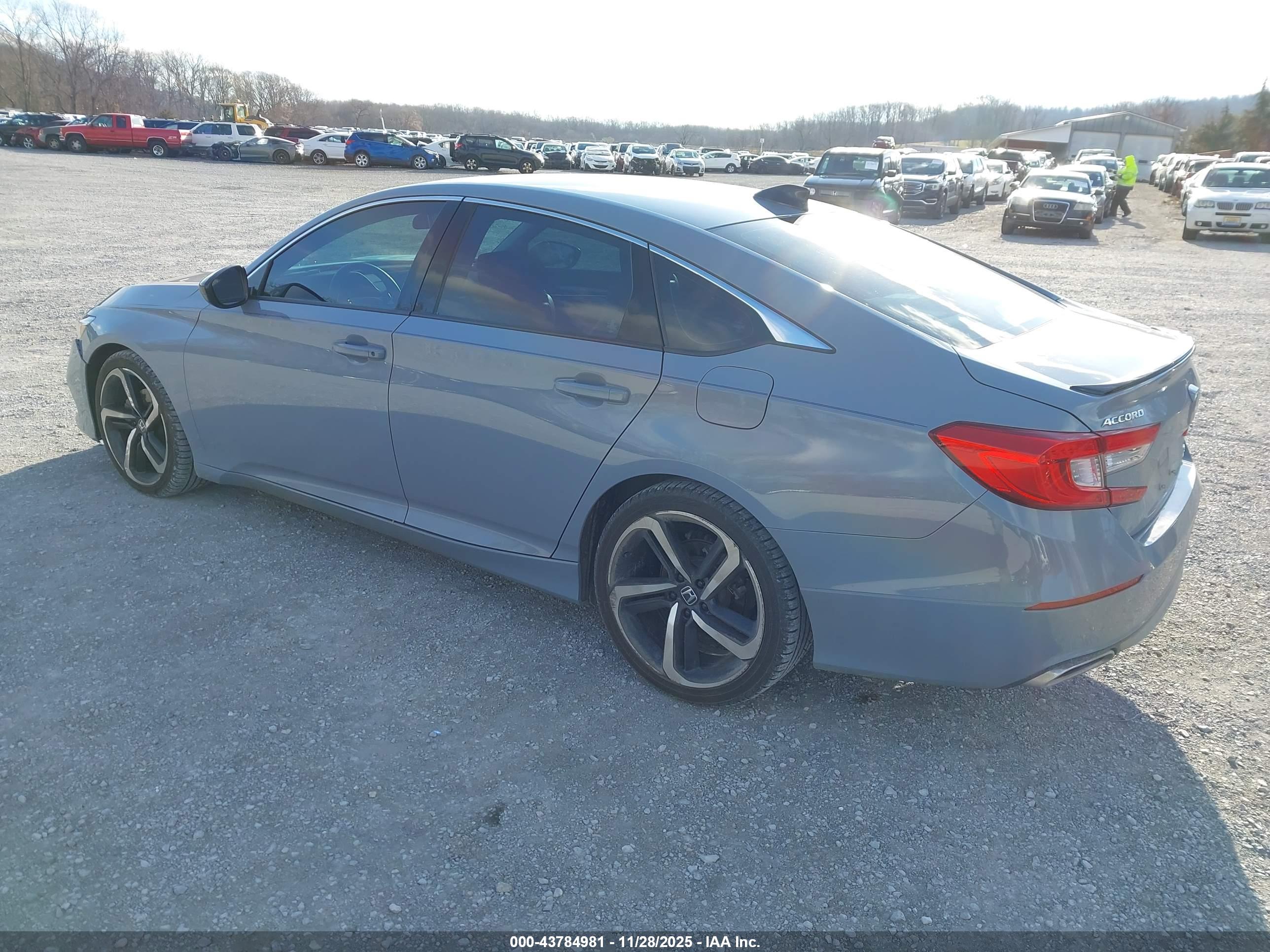 HONDA ACCORD image 3