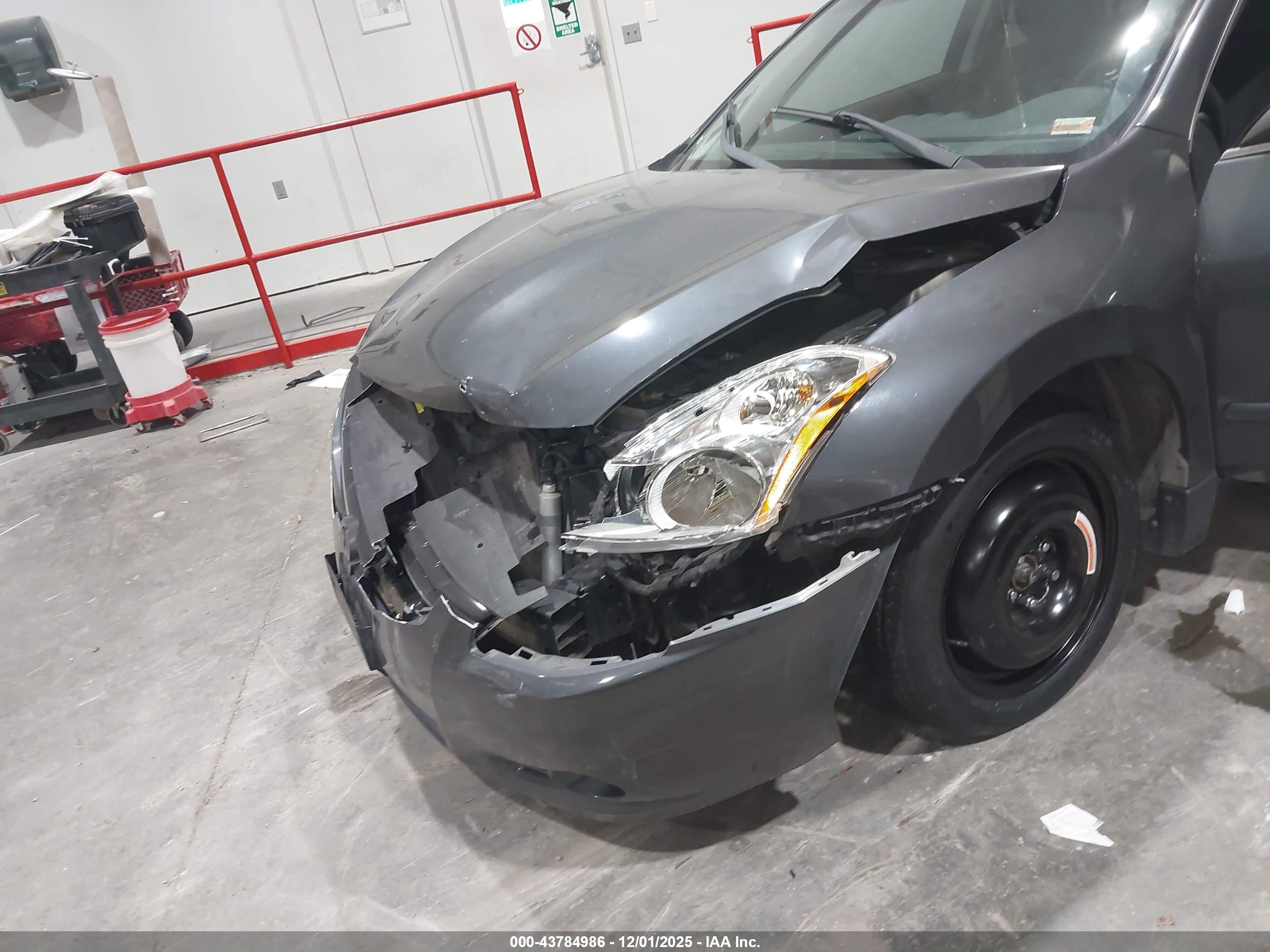 NISSAN ALTIMA image 6