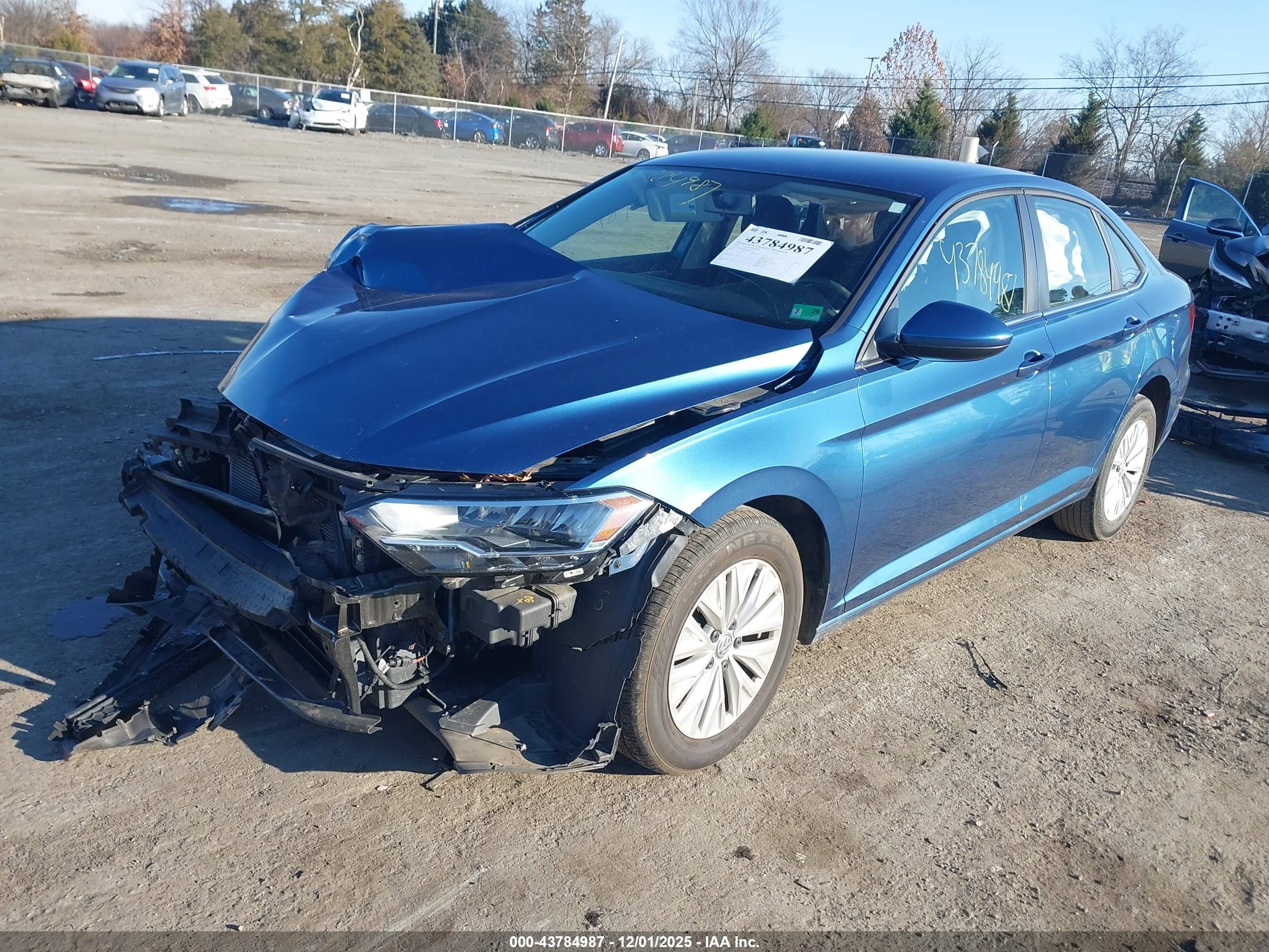 VOLKSWAGEN JETTA image 2