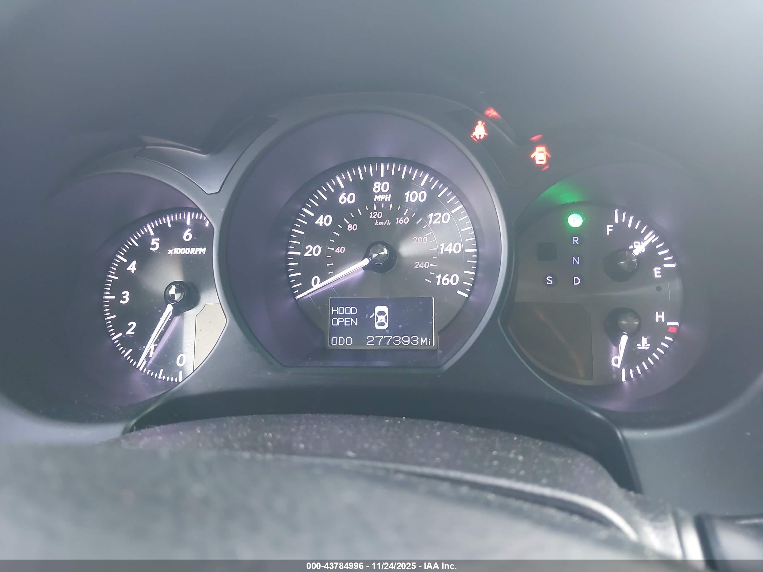 LEXUS GS image 7