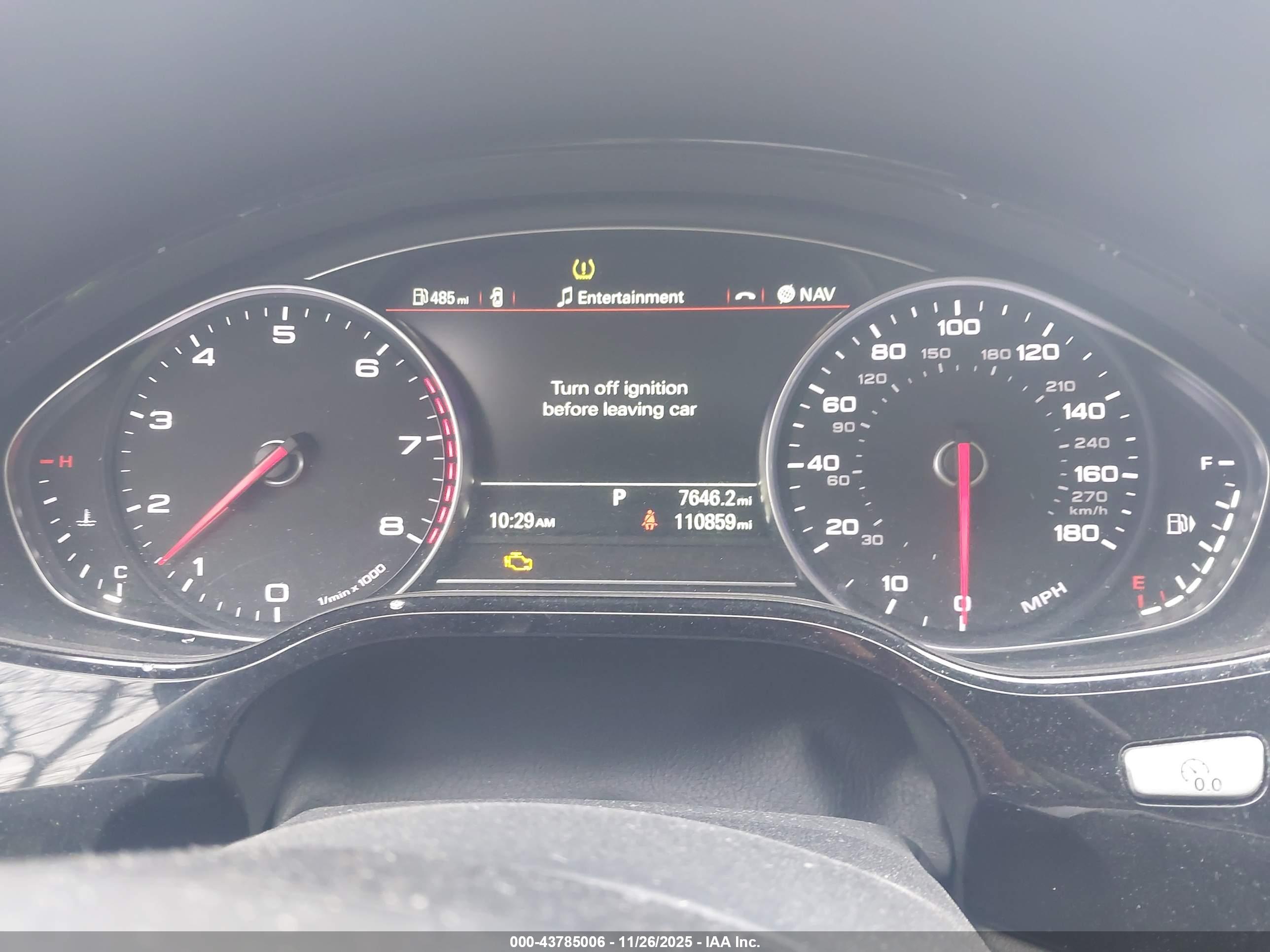 AUDI A8 image 7