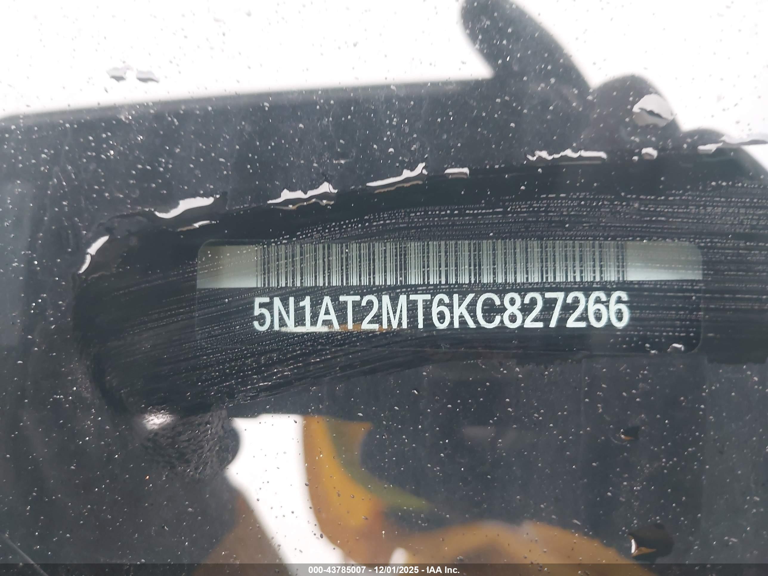 NISSAN ROGUE image 9