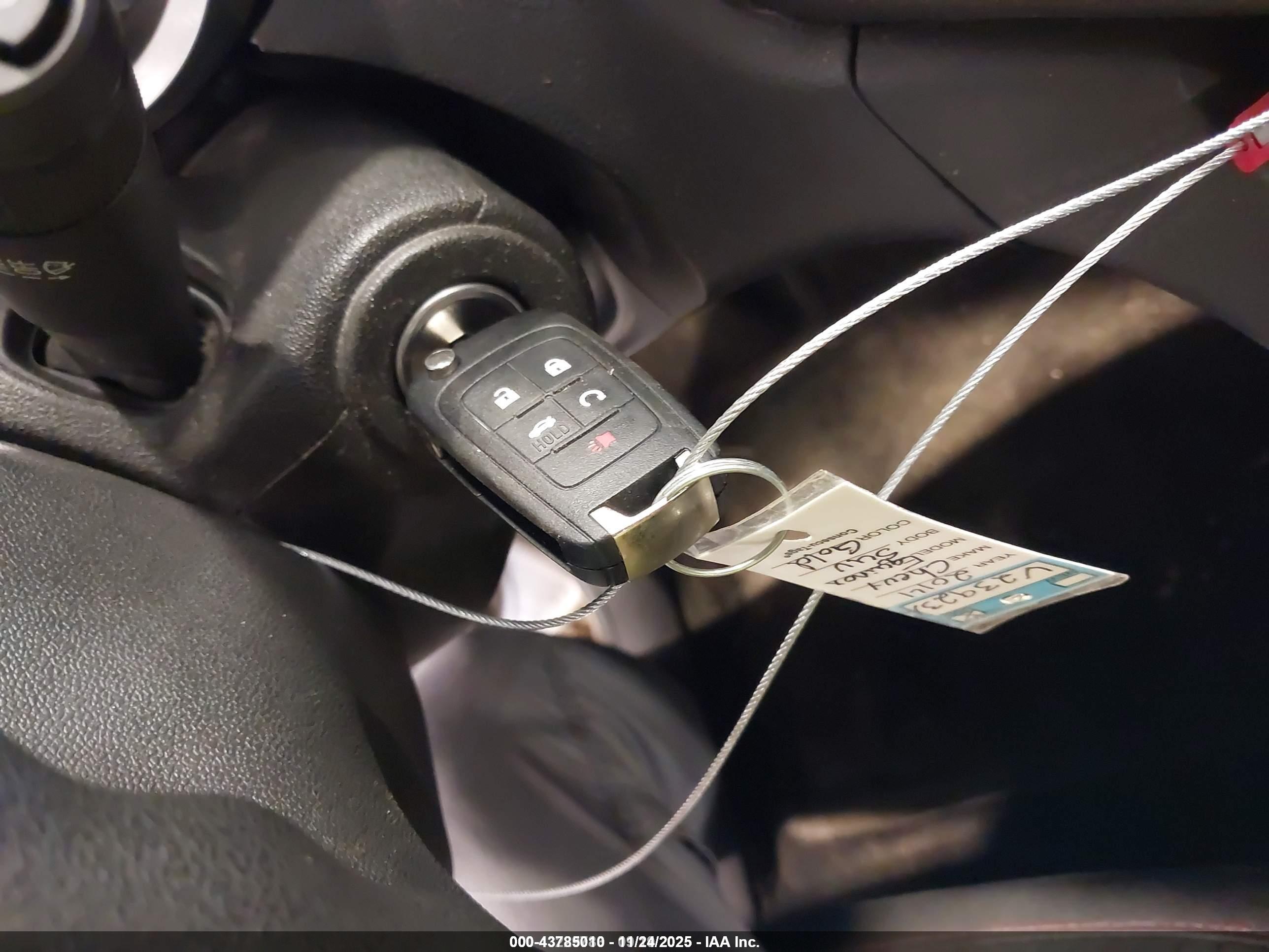 CHEVROLET EQUINOX image 11