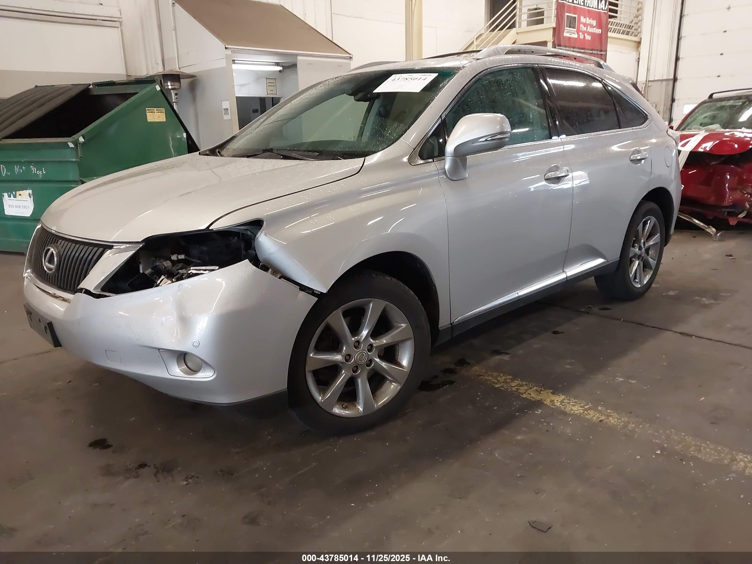 LEXUS RX image 2