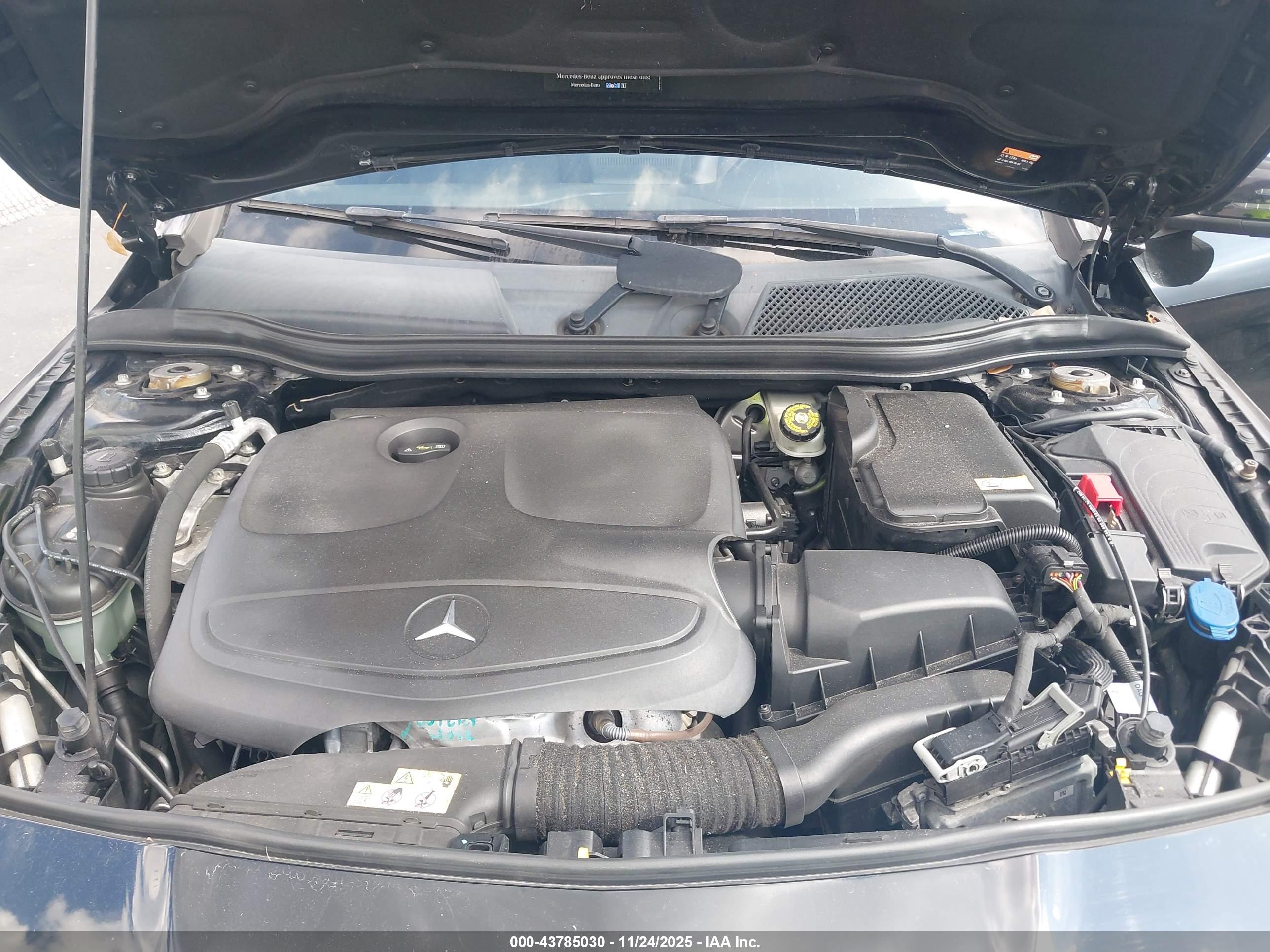 MERCEDES-BENZ CLA image 10