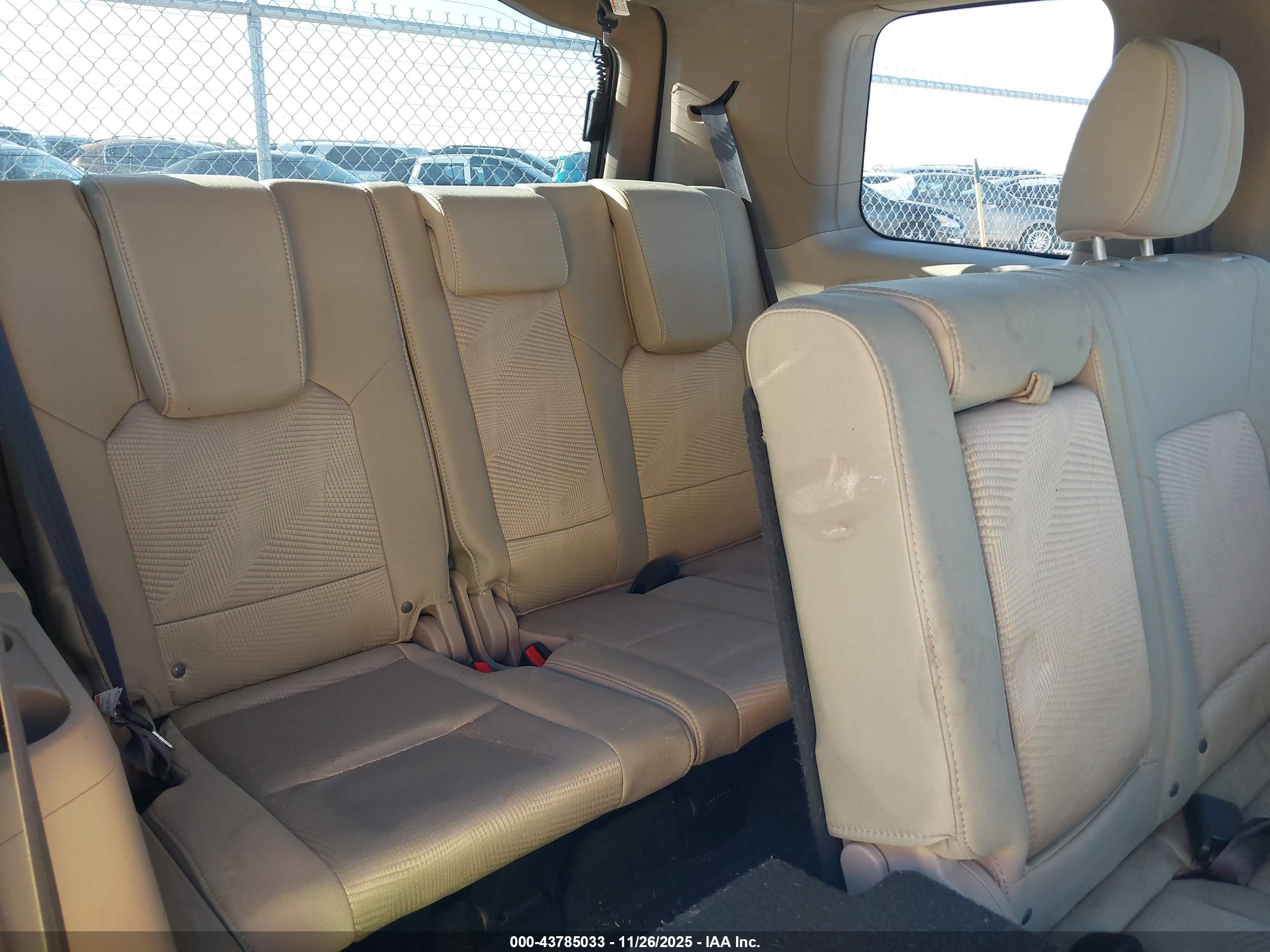 HONDA PILOT image 8