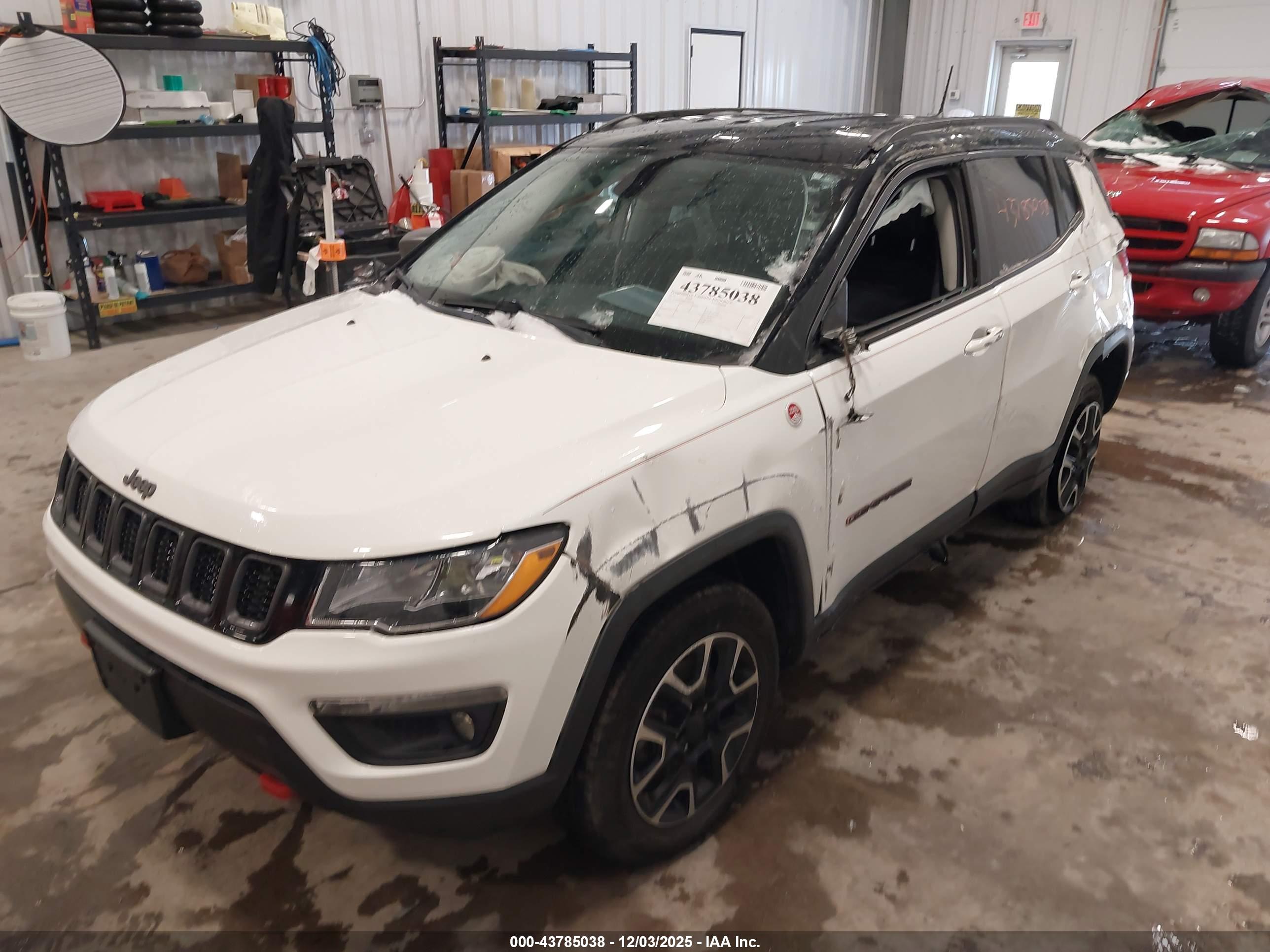 JEEP COMPASS image 2