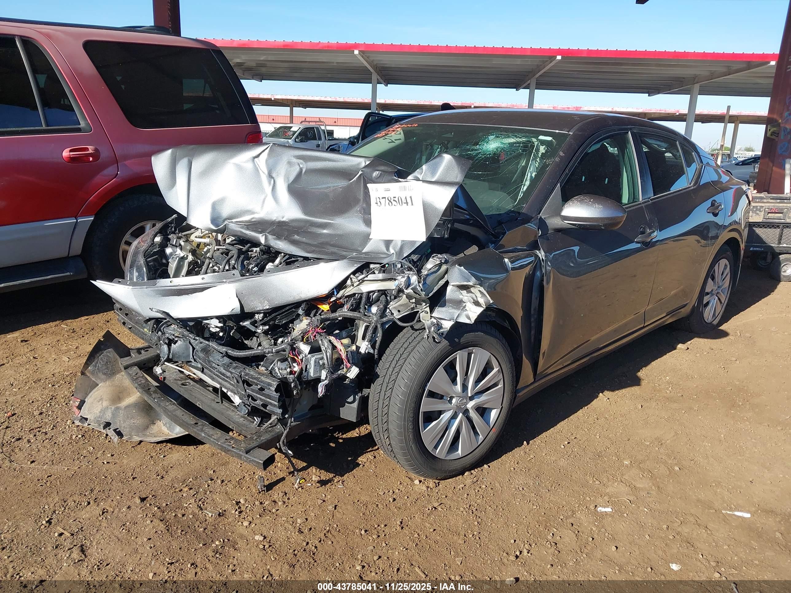 NISSAN SENTRA image 2