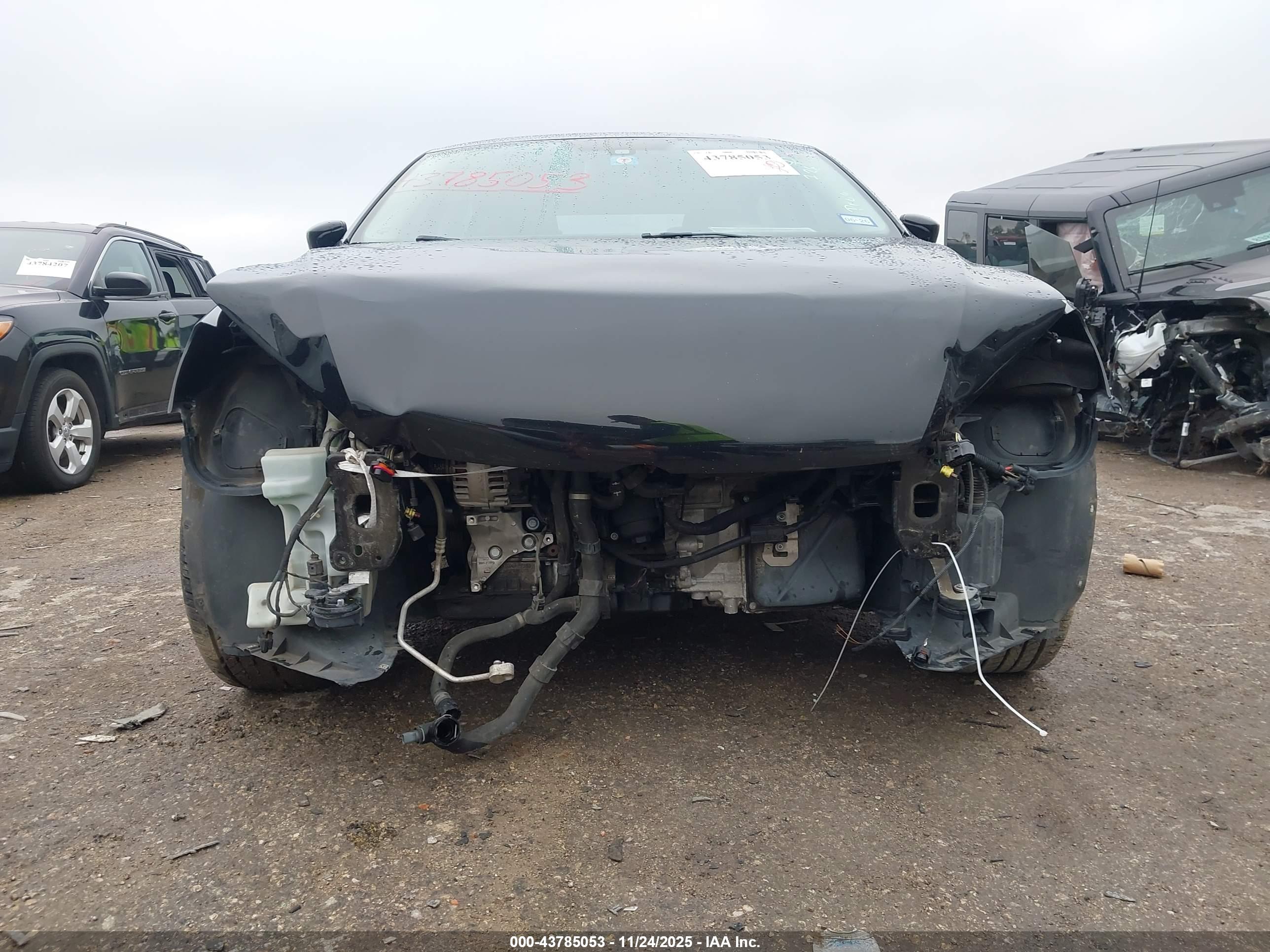 VOLKSWAGEN PASSAT image 6