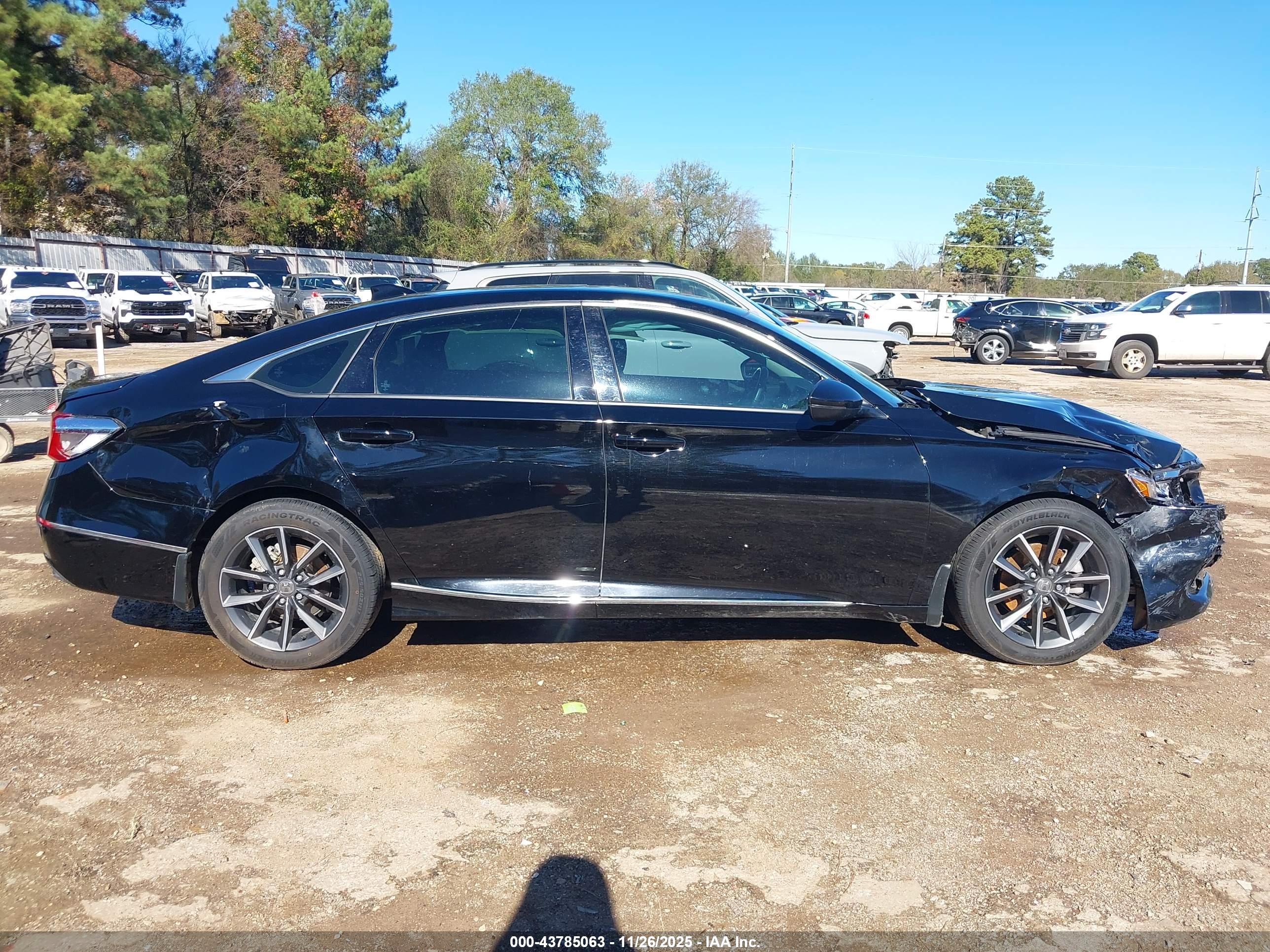 HONDA ACCORD image 6